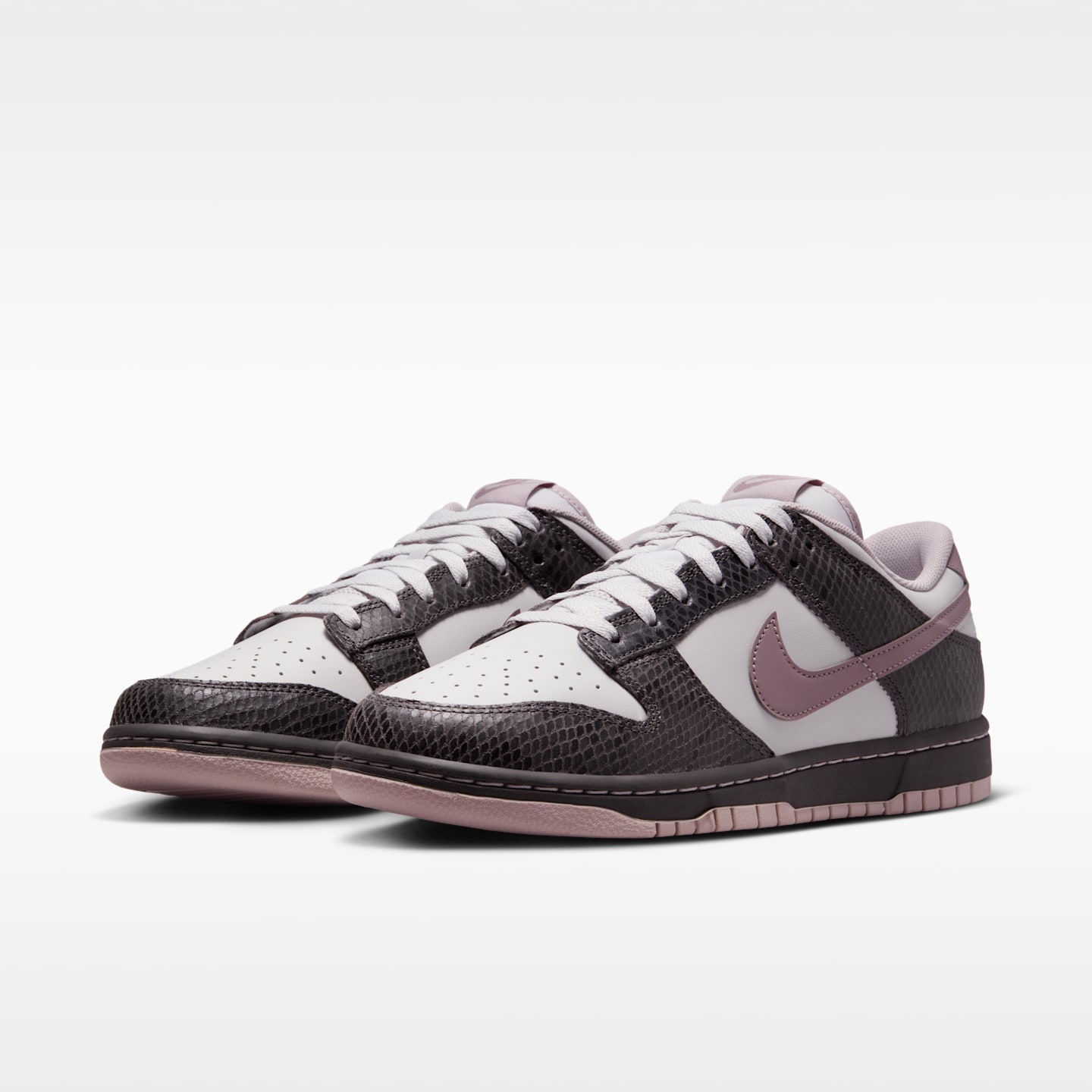 Мужские кроссовки Nike Dunk Low SE, цвет: Средний пепельный / Серый — фото 5