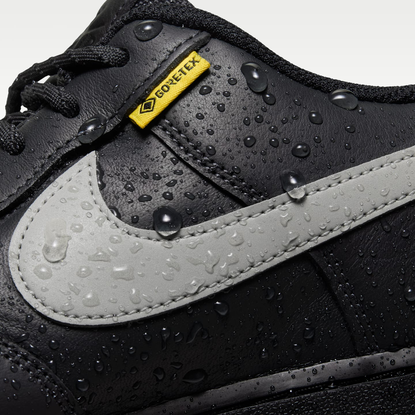 Мужские кроссовки Nike Air Force 1 GORE-TEX Vibram, цвет: Чёрный сосновый / Чёрный — фото 9