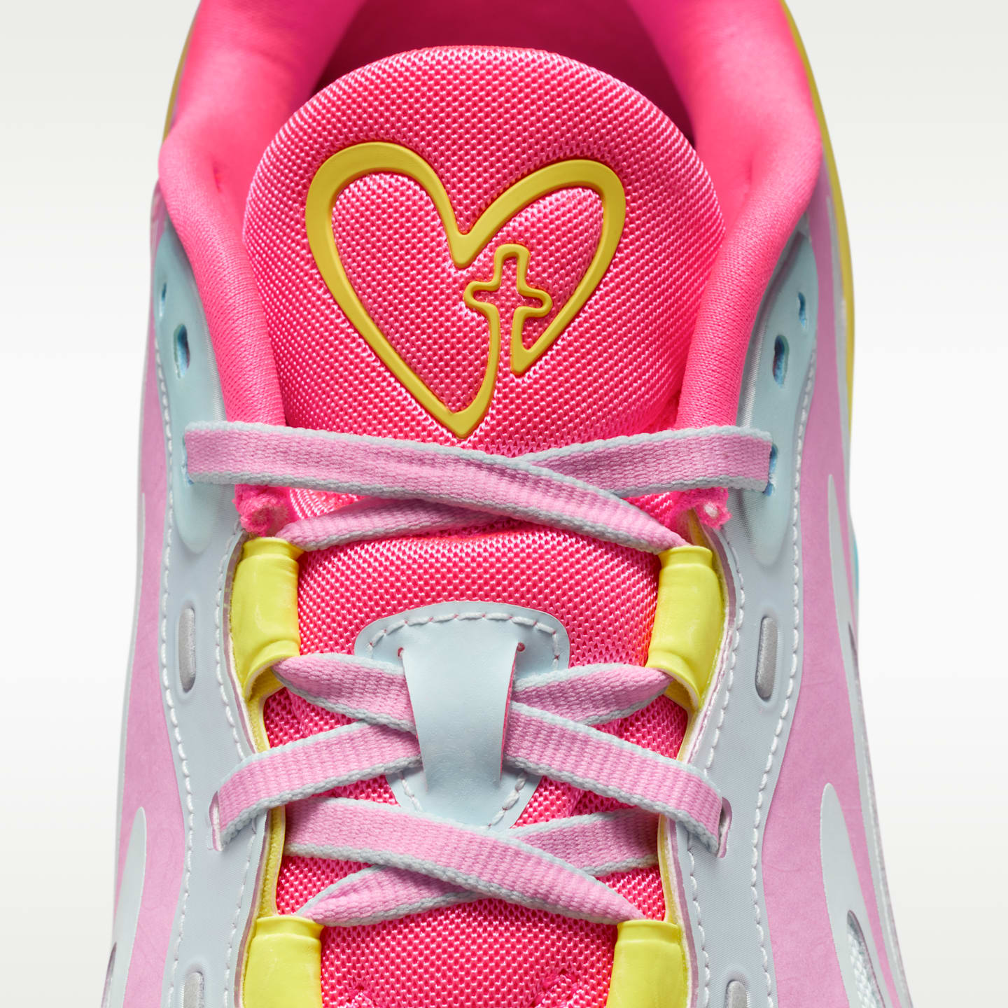 Женские кроссовки Nike Air Max Dn8 x Doernbecher Freestyle "Reagan" Shoes, цвет: Разноцветный — фото 10