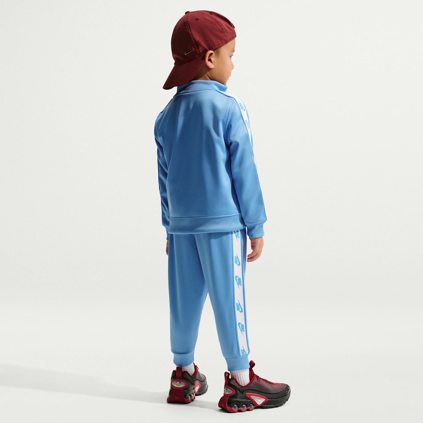 Комплект для малышей Nike Dri-FIT из 2 предметов на молнии с лентой с логотипом, цвет: Синий — фото 7