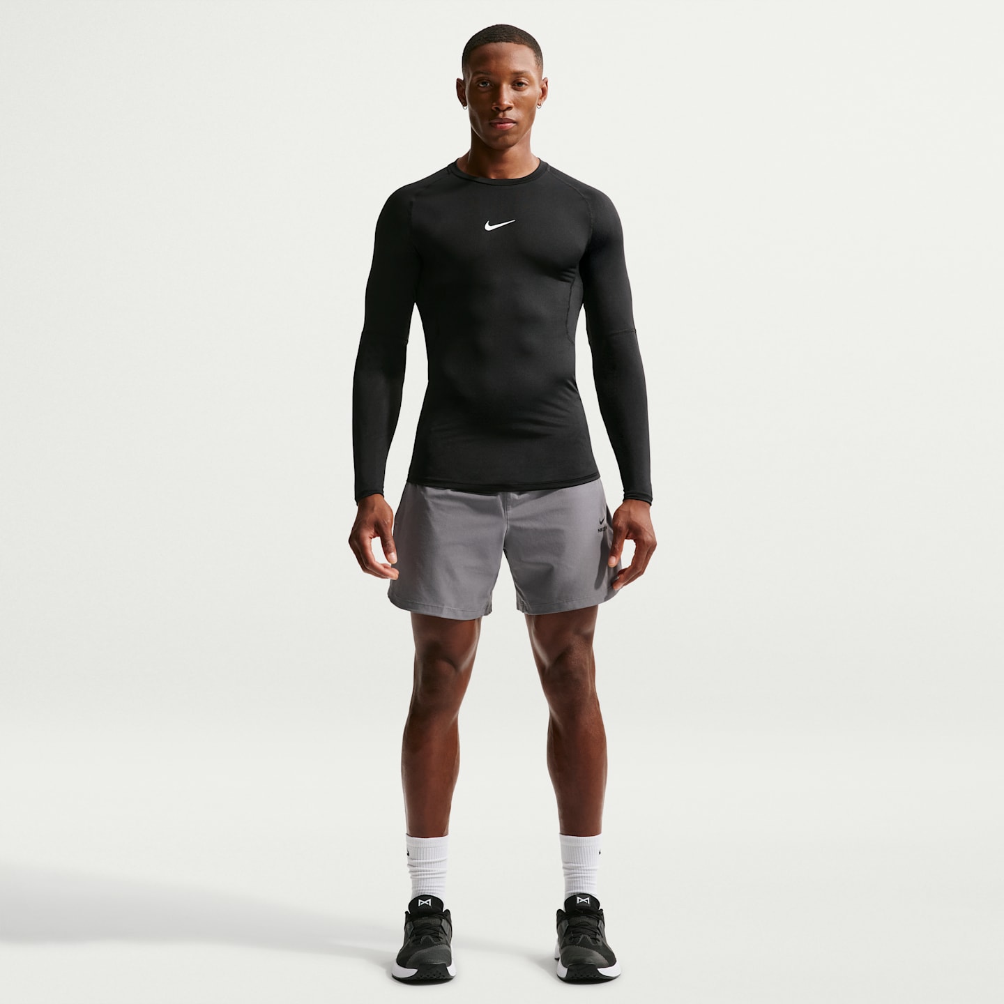 Мужской обтягивающий топ для фитнеса Nike Pro Dri-FIT с длинным рукавом, цвет: Чёрный / Белый — фото 4