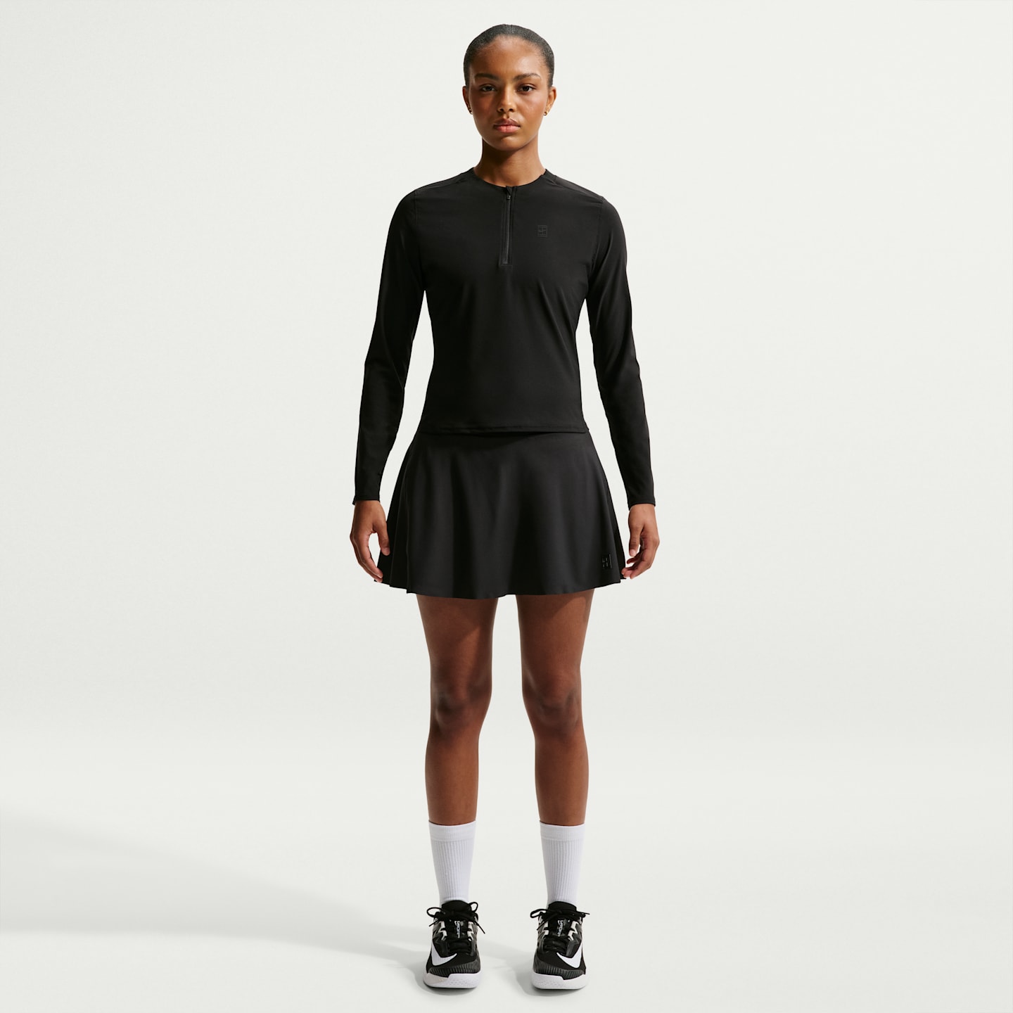 Женский топ Nike NikeCourt Advantage Dri-FIT Mid-Layer Tennis Top, цвет: Чёрный — фото 4