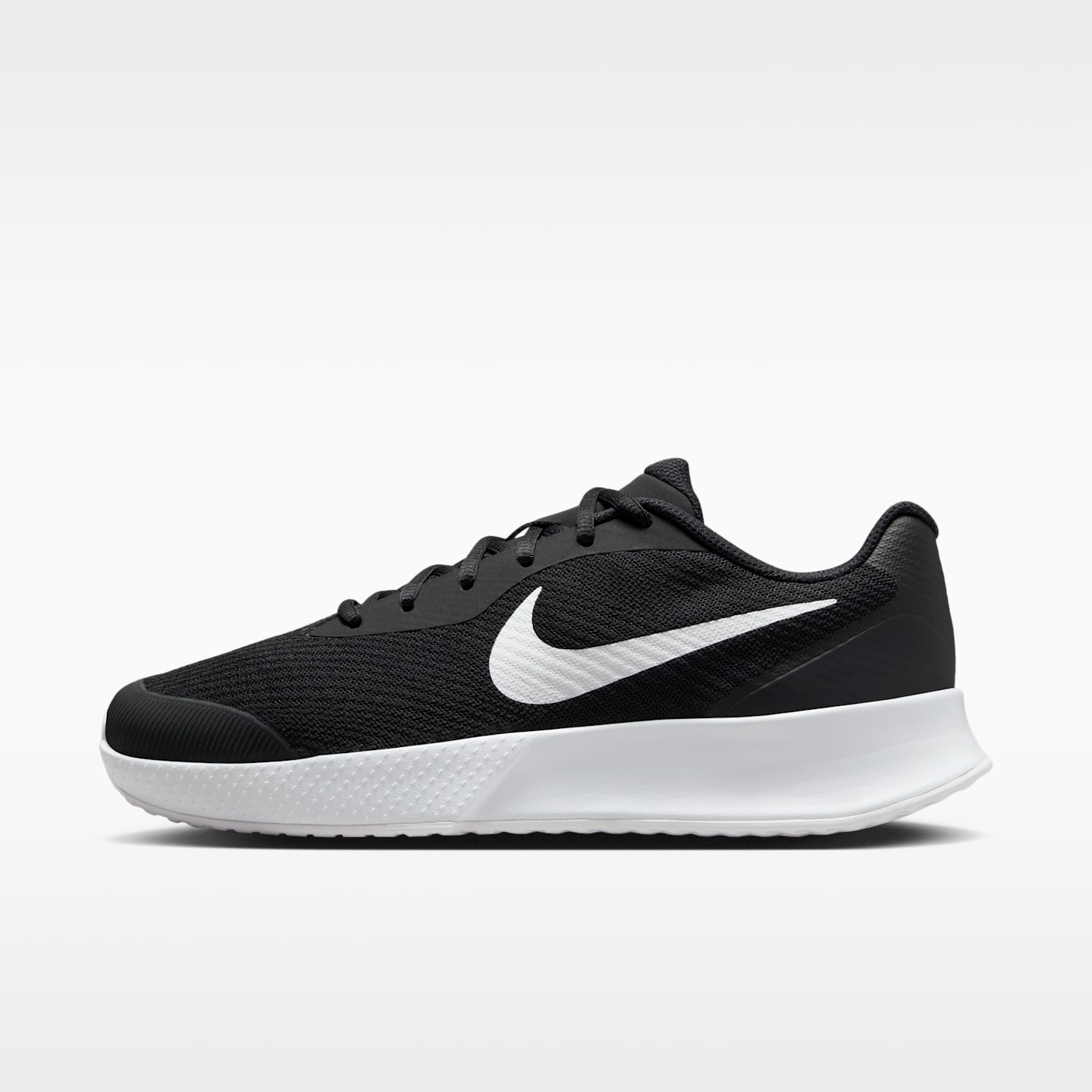 Женские кроссовки Nike Vapor Lite 3 Hard Court Tennis Shoes, цвет: Чёрный / Белый — фото 1