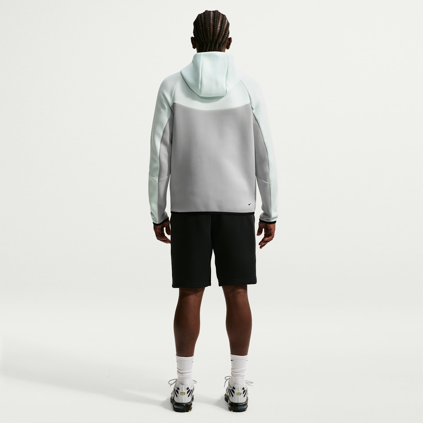 Мужская куртка Nike Tech Fleece Windrunner Full-Zip, цвет: Зелёный / Серебряный — фото 5