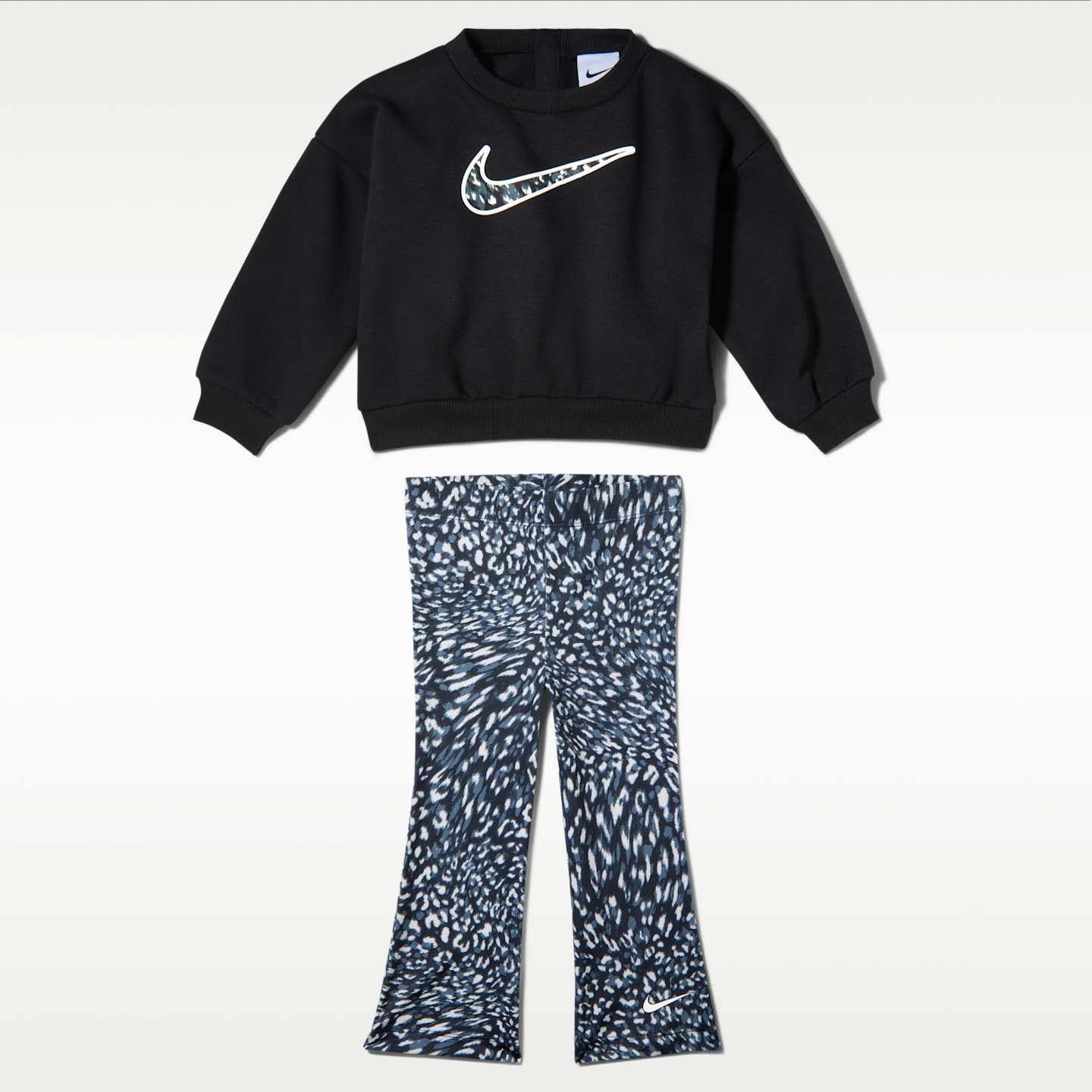 Комплект Nike Crew and Printed Leggings Set для малышей, цвет: Чёрный — фото 1