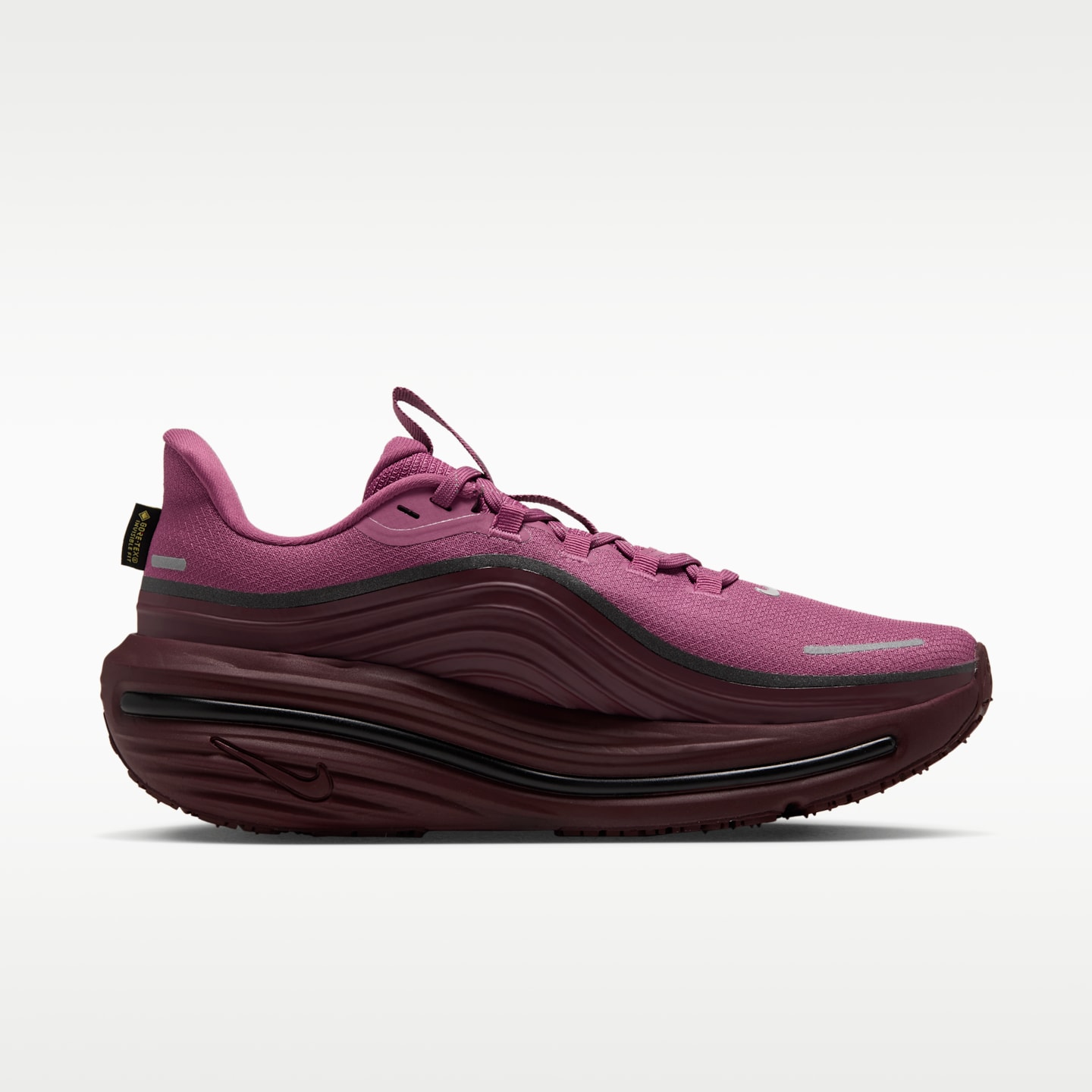 Женские кроссовки Nike Winflo 12 GORE-TEX Waterproof Road Running, цвет: Розовый дымчатый / Чёрный — фото 3