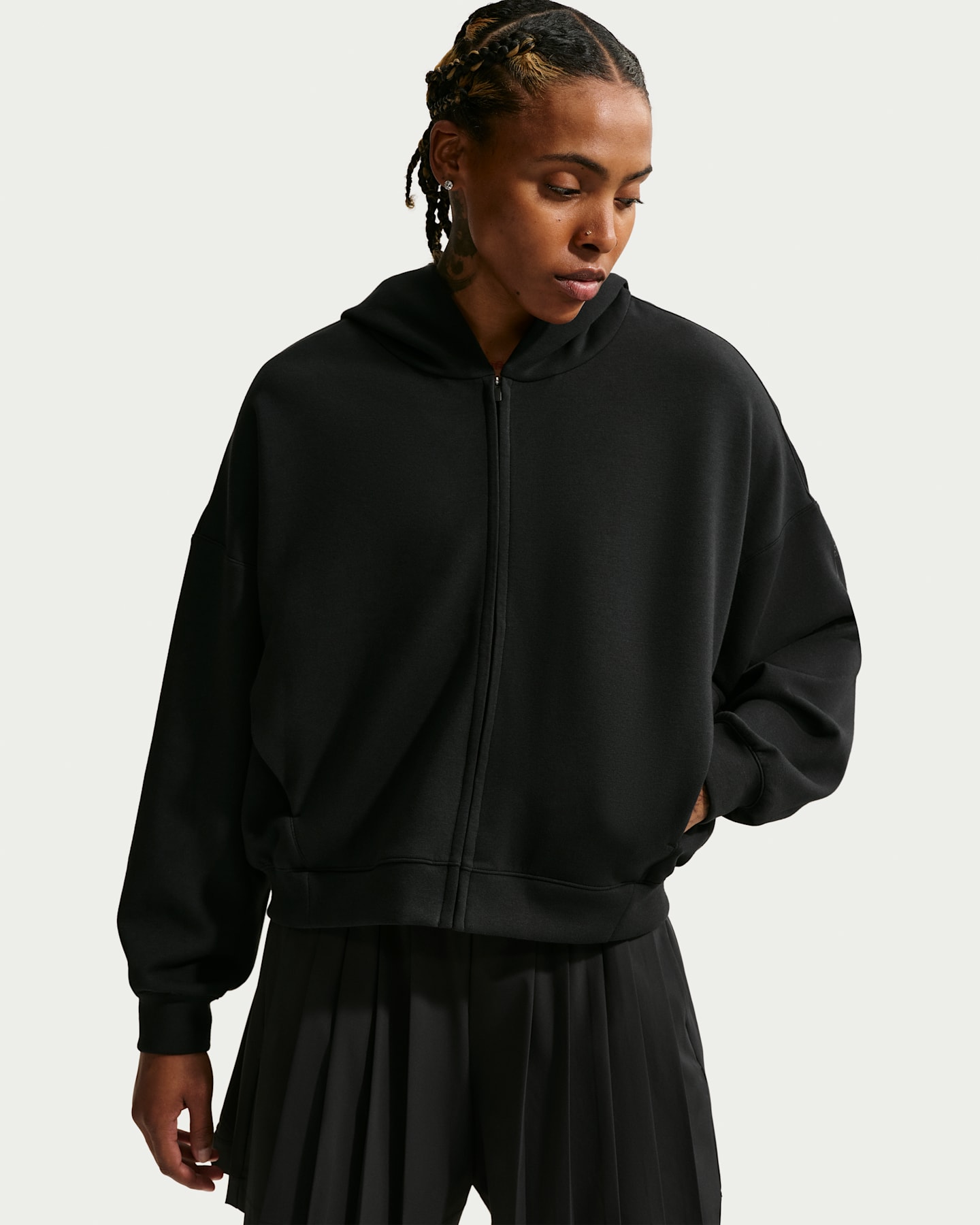 Женское худи на молнии Nike 24.7 ImpossiblySoft, цвет: Чёрный / Серый — фото 8