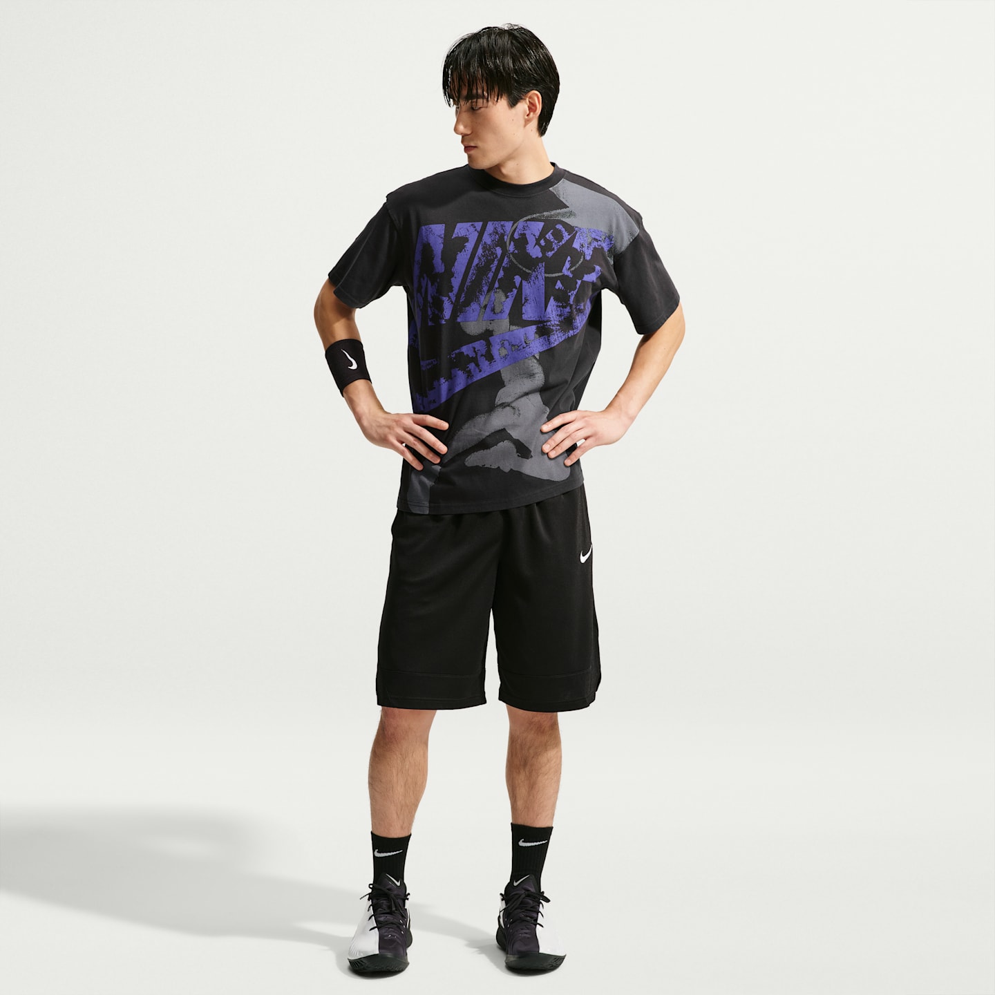 Мужская футболка Nike Peak Basketball, цвет: Чёрный — фото 4