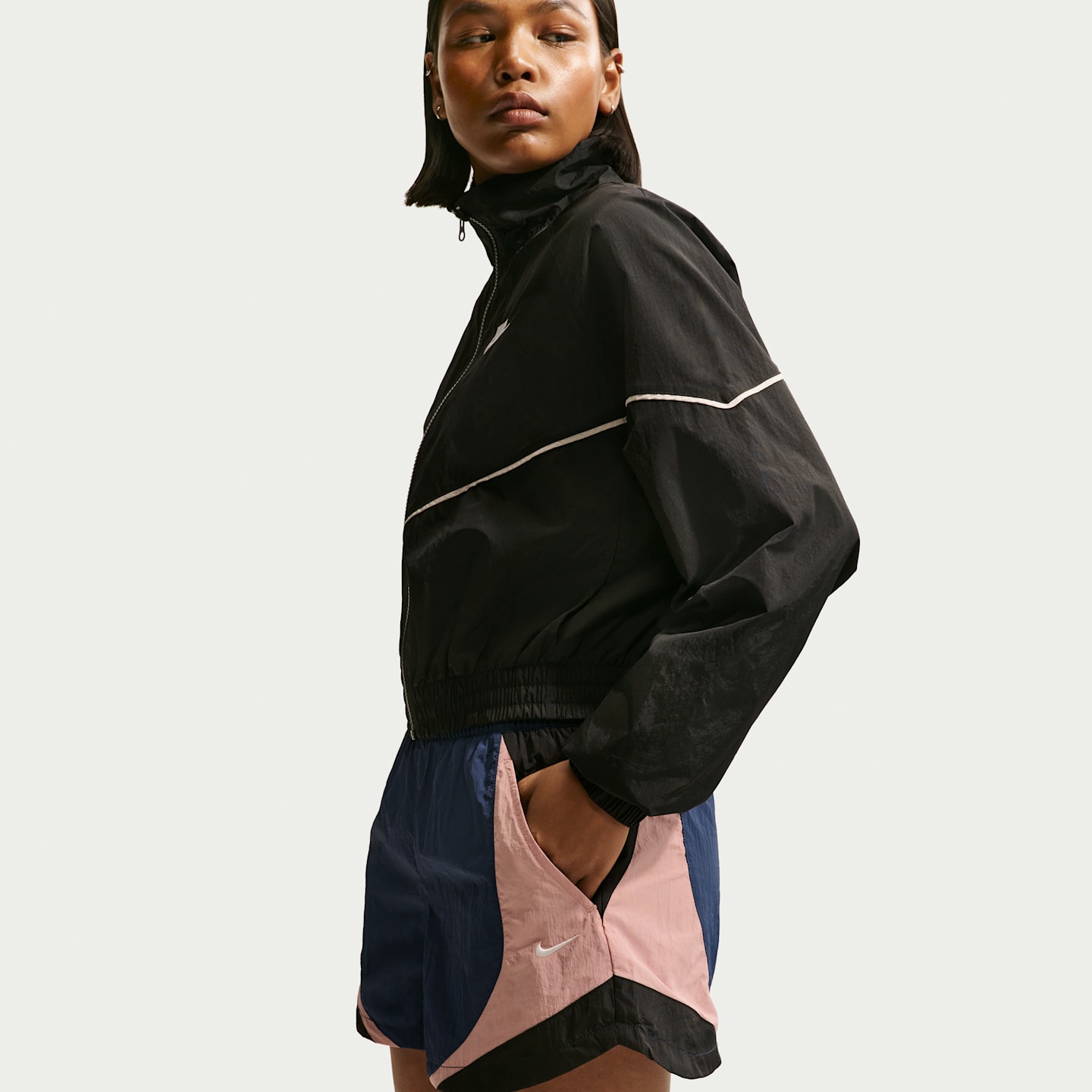 Женские спортивные шорты Nike Sportswear 3" свободного кроя со средней посадкой, цвет: Тёмно-синий / Чёрный — фото 4