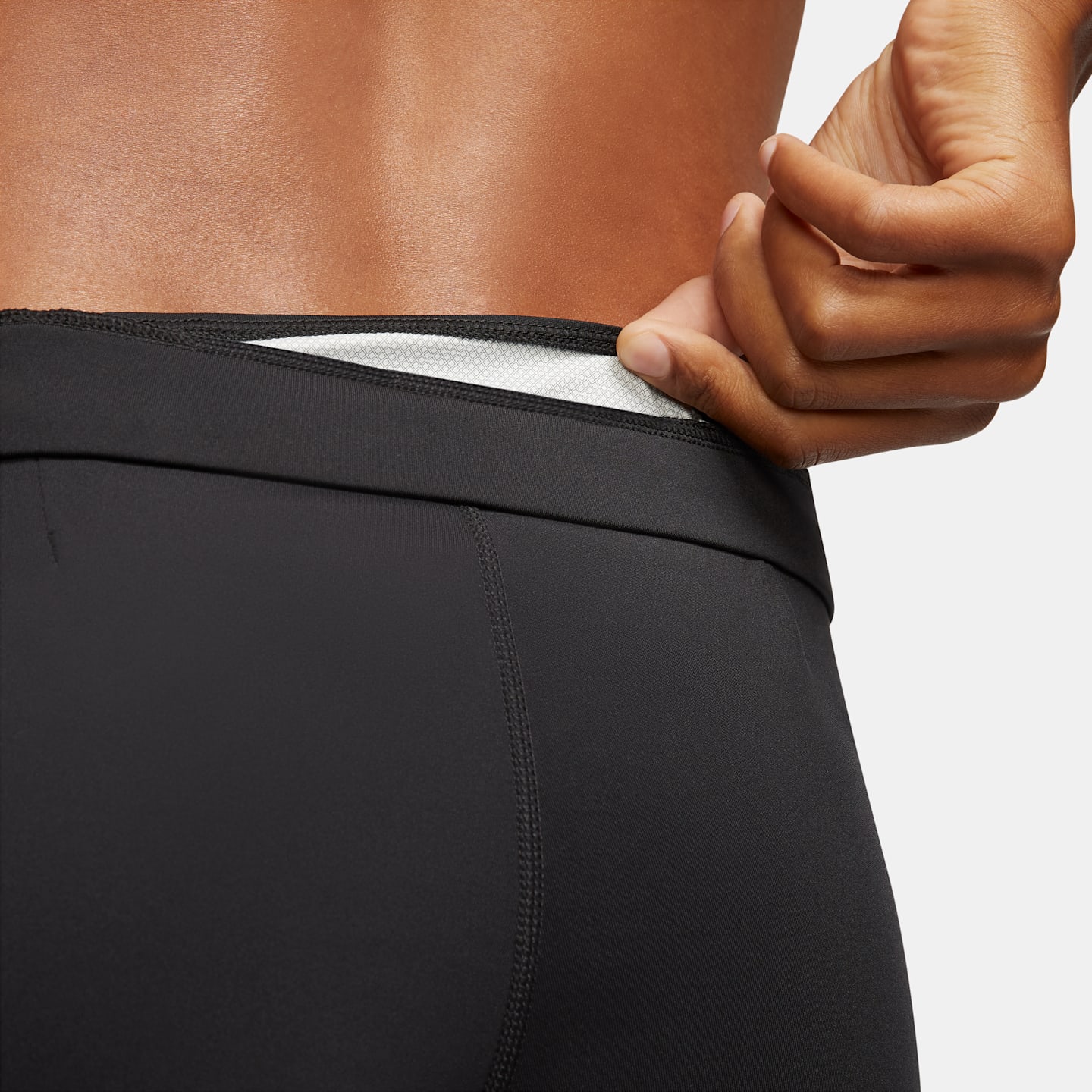 Мужские леггинсы Nike Challenger Dri-FIT Running Tights, цвет: Чёрный — фото 5