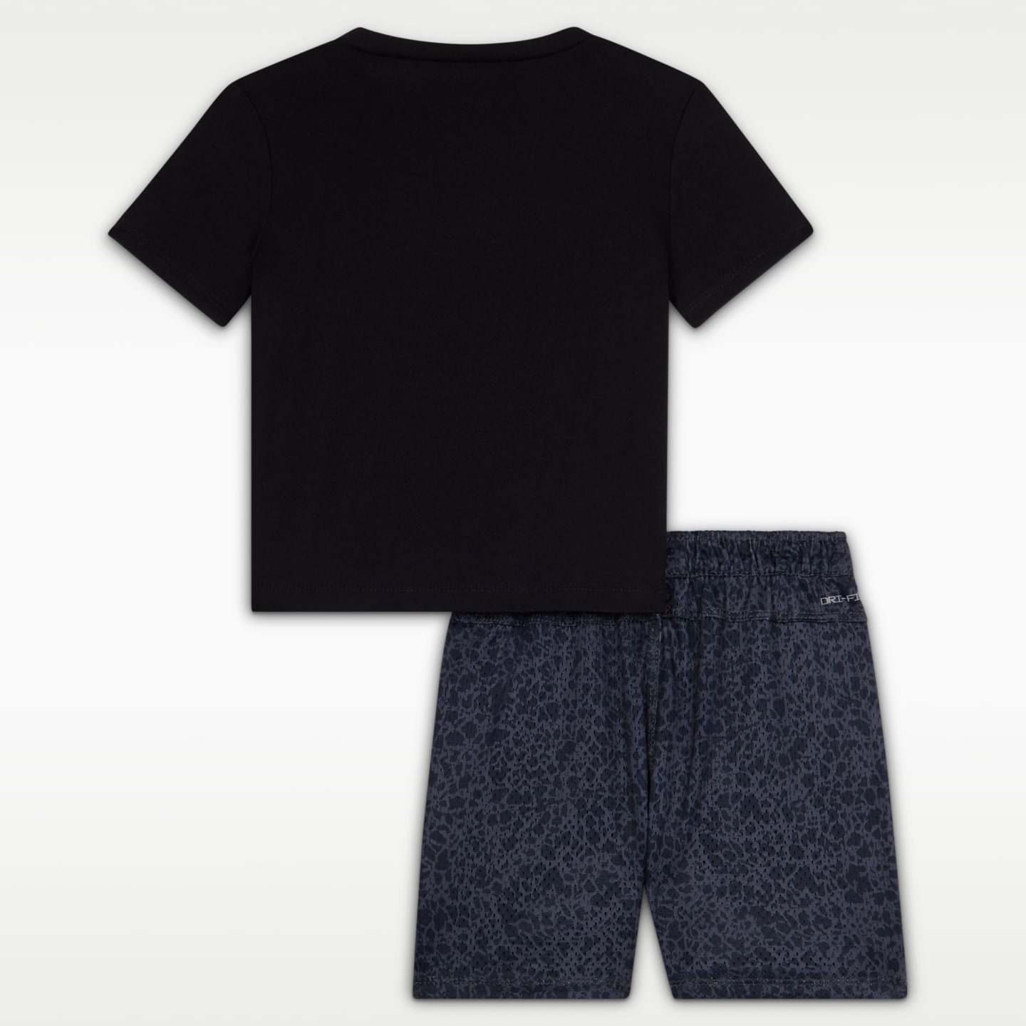 Детский комплект Nike Dri-FIT 2-Piece Air Printed Cargo Shorts Set, цвет: Антрацитовый — фото 2