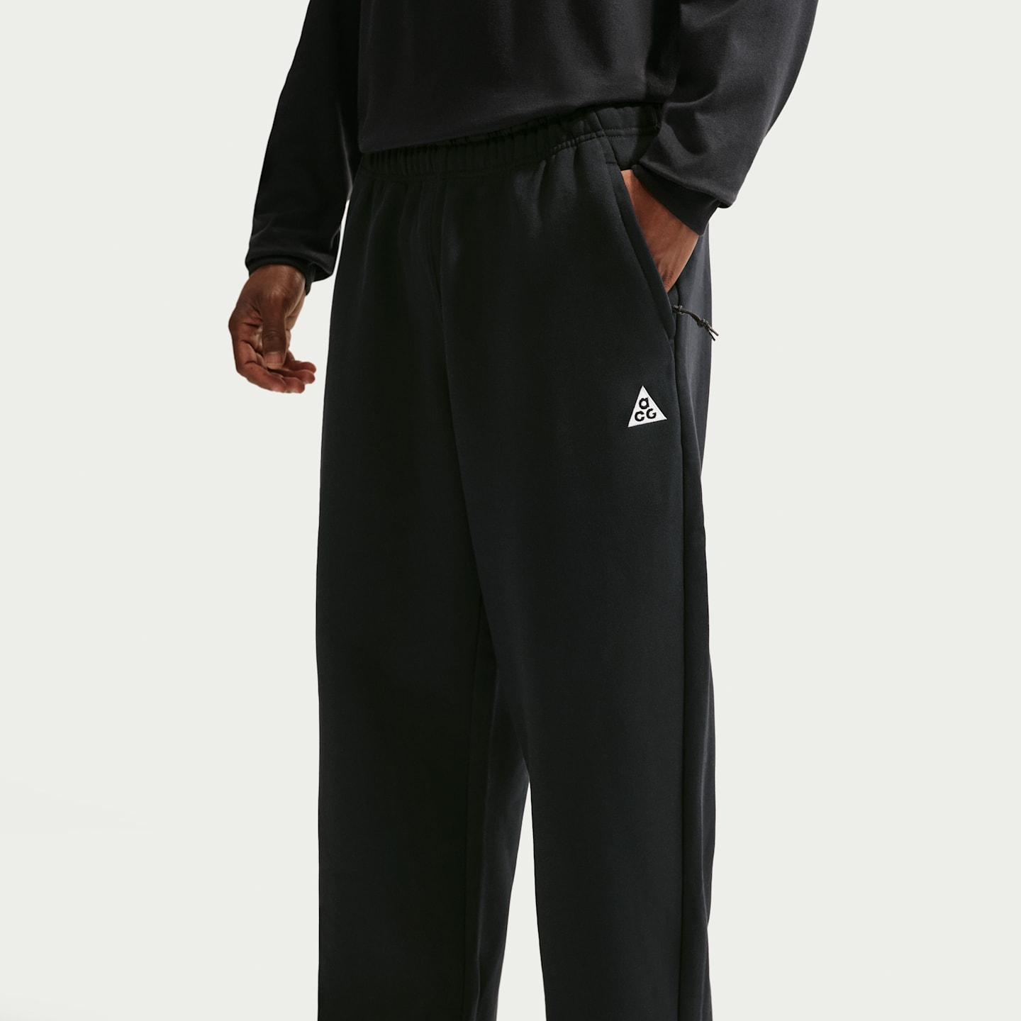 Мужские флисовые брюки Nike ACG Tuff Fleece, цвет: Чёрный / Снежный белый — фото 2