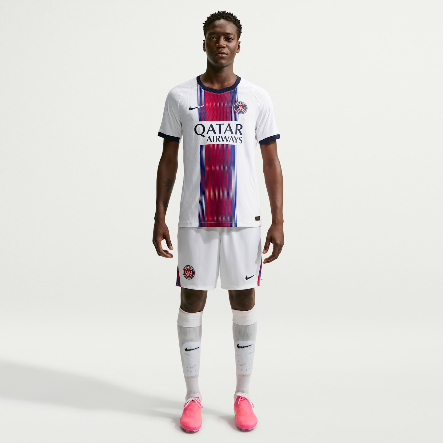 Мужской топ Nike Paris Saint-Germain 2026/27 Match Away Aero-FIT Soccer Authentic Jersey, цвет: Белый / Тёмно-синий — фото 4