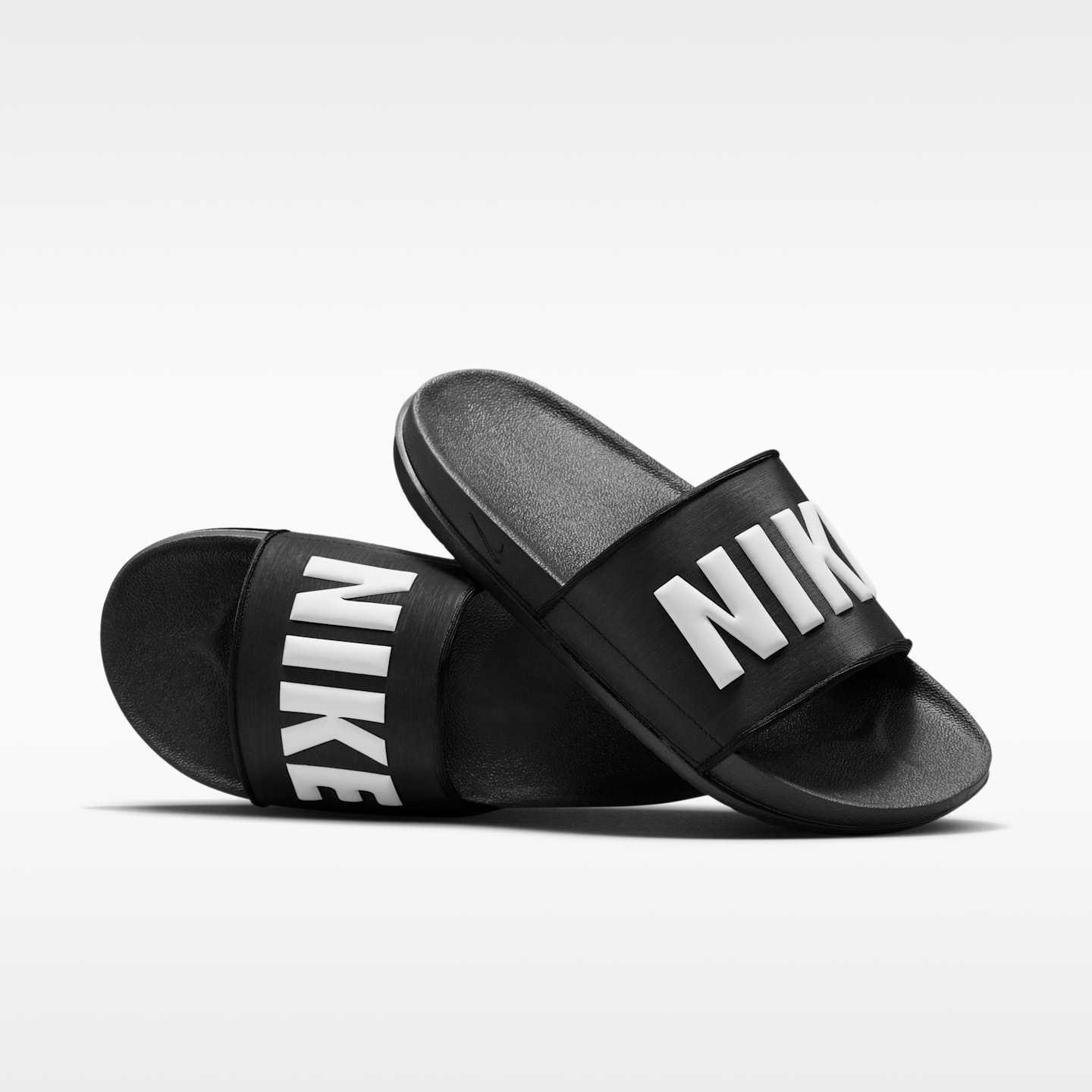 Мужские сандалии Nike Offcourt, цвет: Чёрный / Белый — фото 1