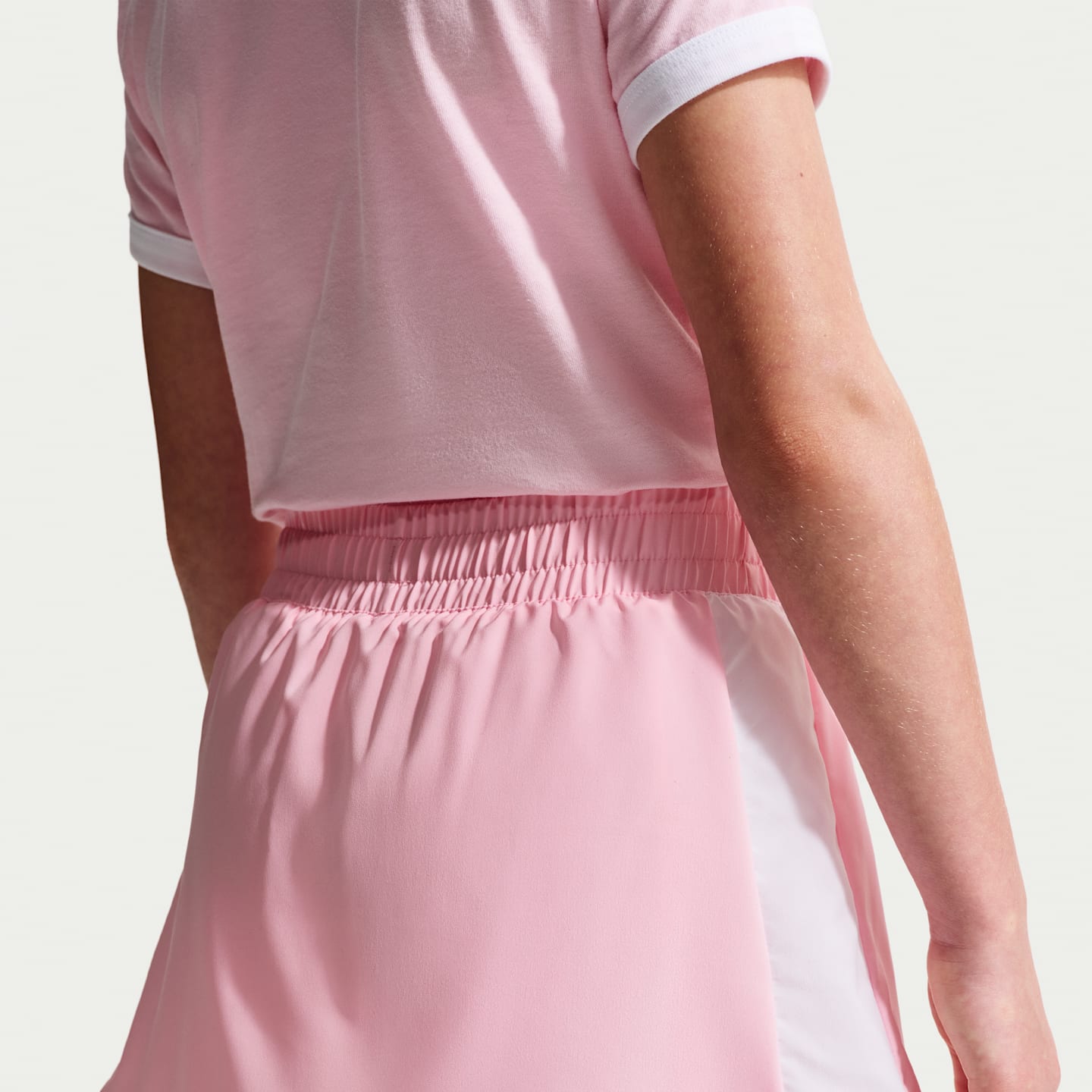 Детская юбка-шорты Nike One Dri-FIT с высокой талией, цвет: Розовый / Белый — фото 3