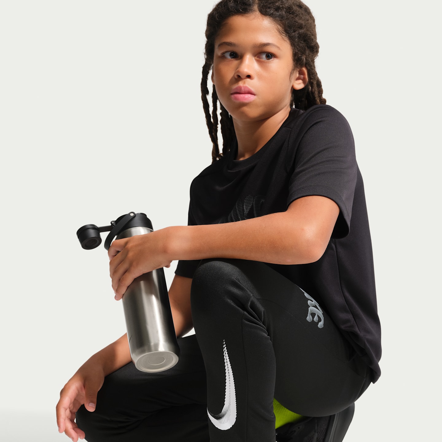 Детские флисовые брюки Nike Trophy Therma-FIT, цвет: Чёрный — фото 4