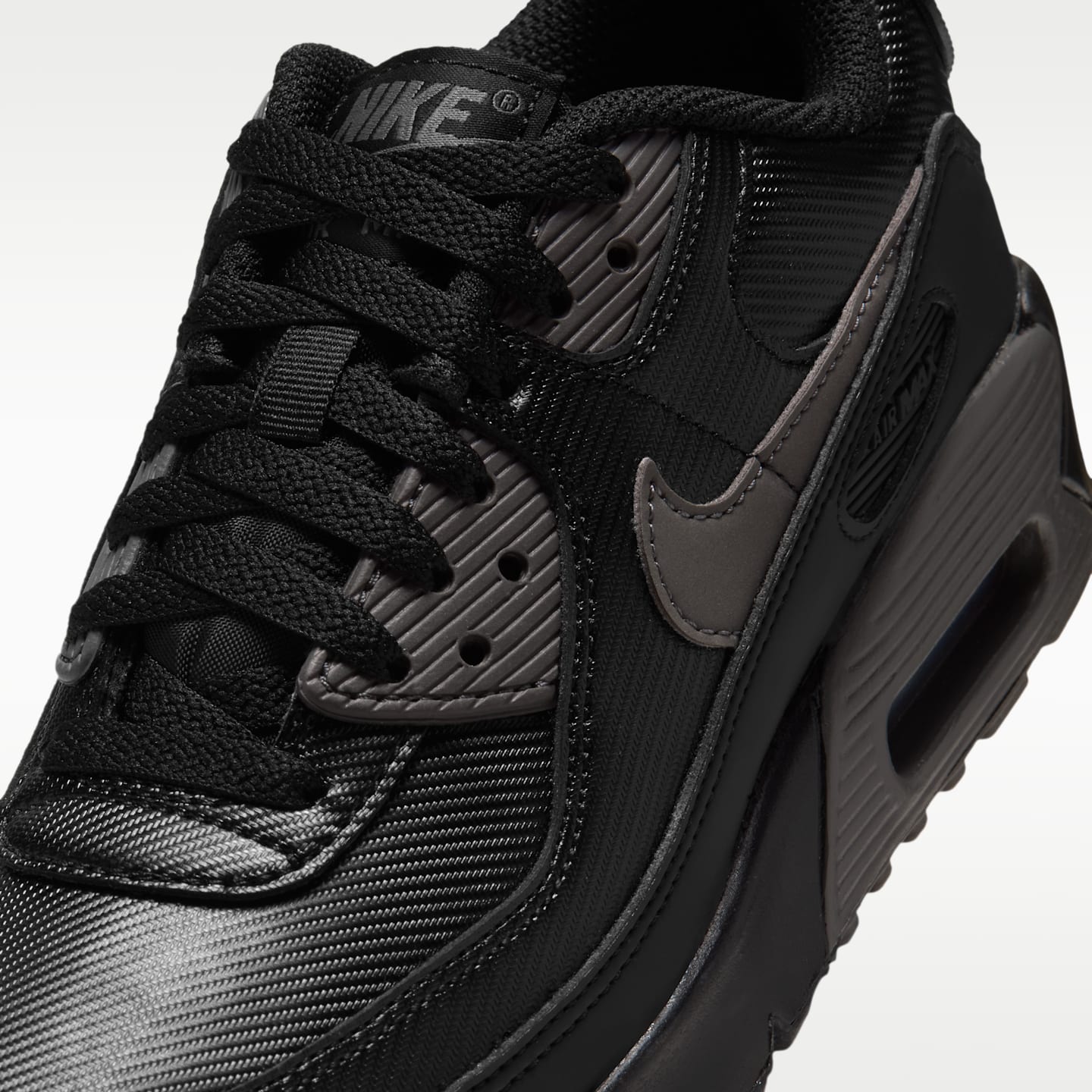 Детские кроссовки Nike Air Max 90 SE, цвет: Чёрный / Серебряный — фото 7