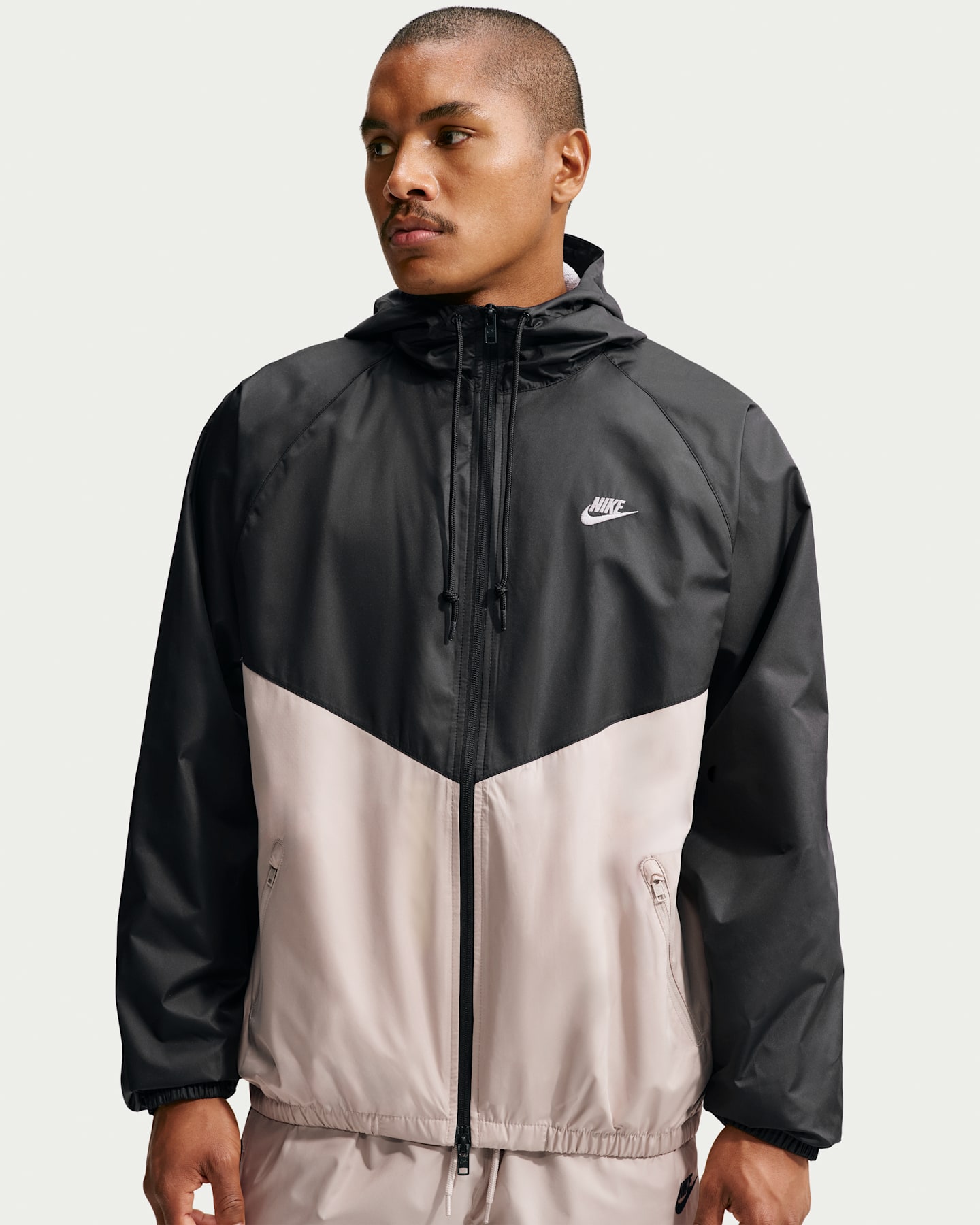 Мужская куртка Nike Windrunner Lined, цвет: Чёрный / Кремовый — фото 11