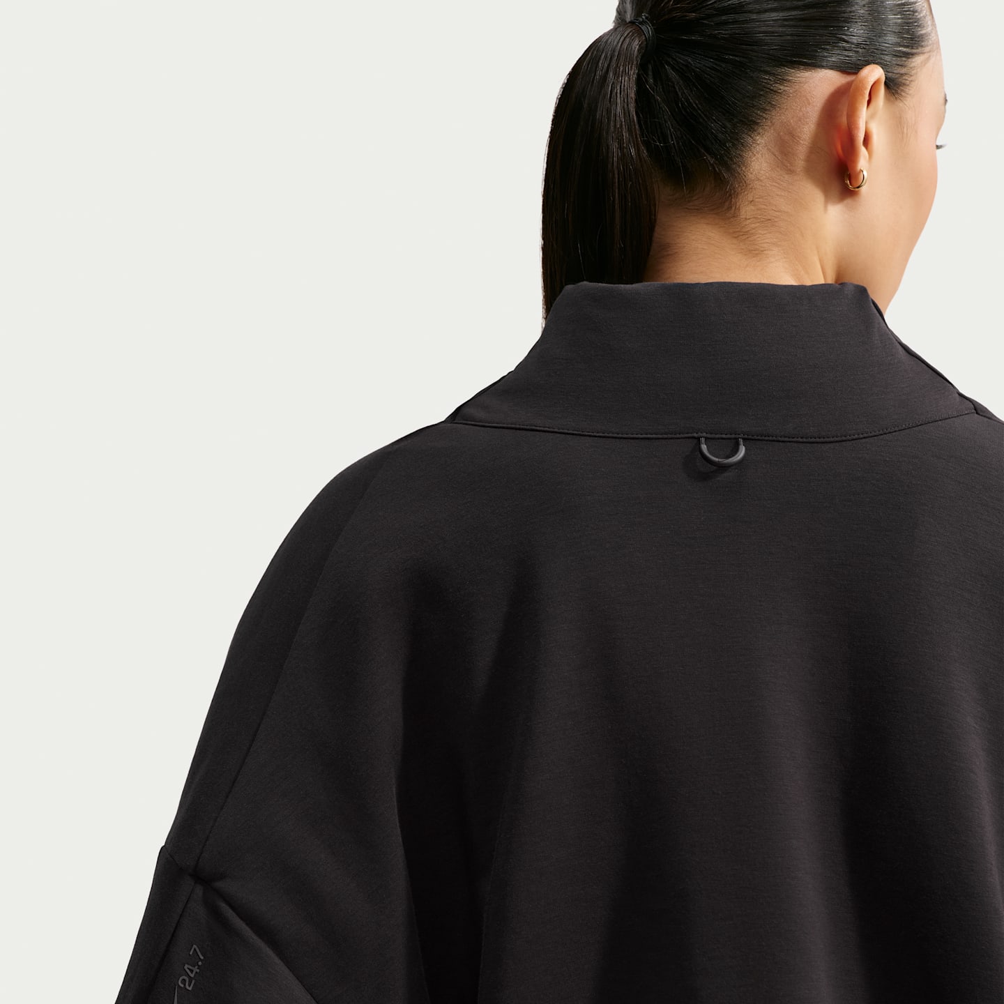 Женская куртка с шалевым воротником Nike 24.7 ImpossiblySoft Plush Therma-FIT, цвет: Чёрный / Серый — фото 2