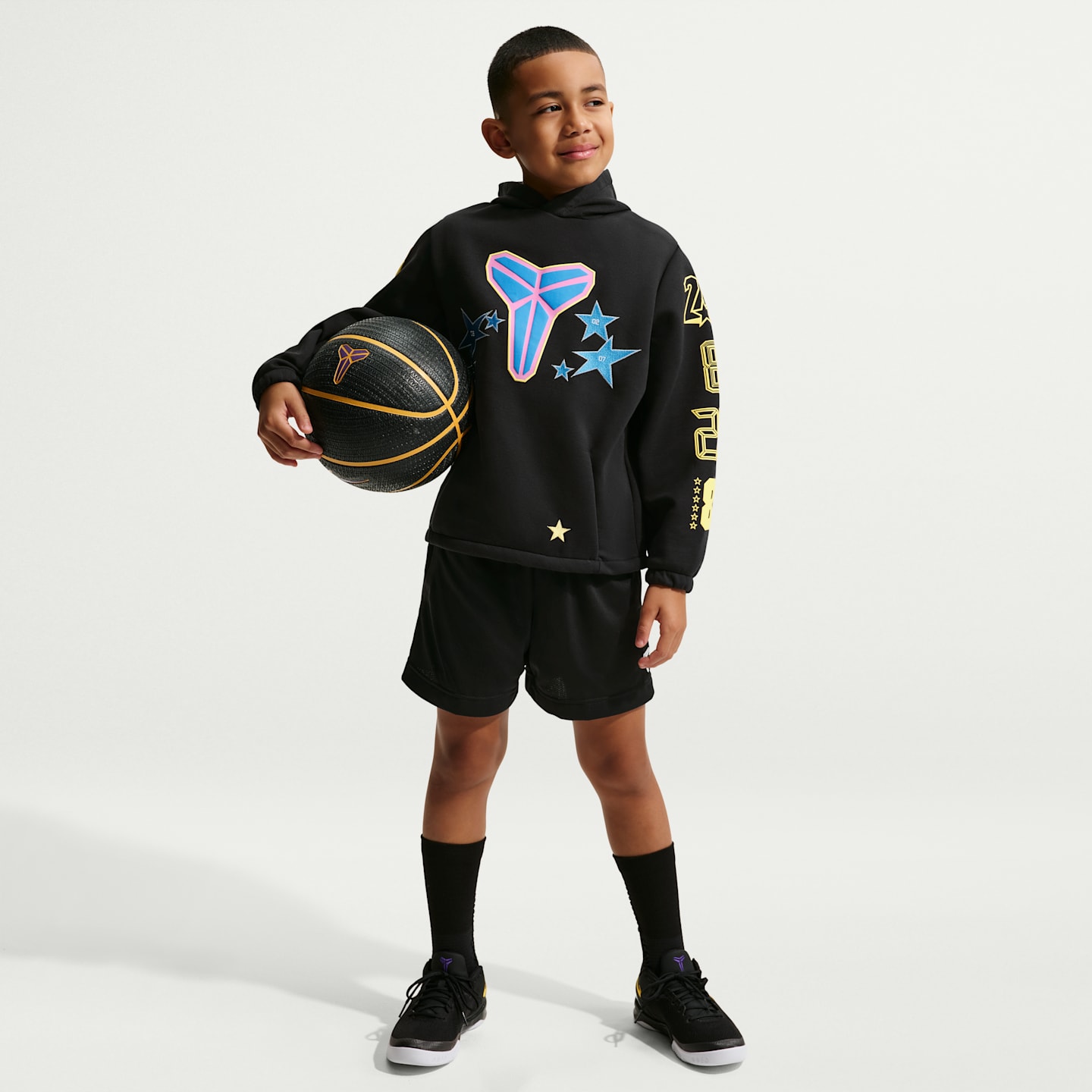 Детское флисовое баскетбольное худи Nike Kobe All-Star Weekend, цвет: Чёрный / Жёлтый — фото 7
