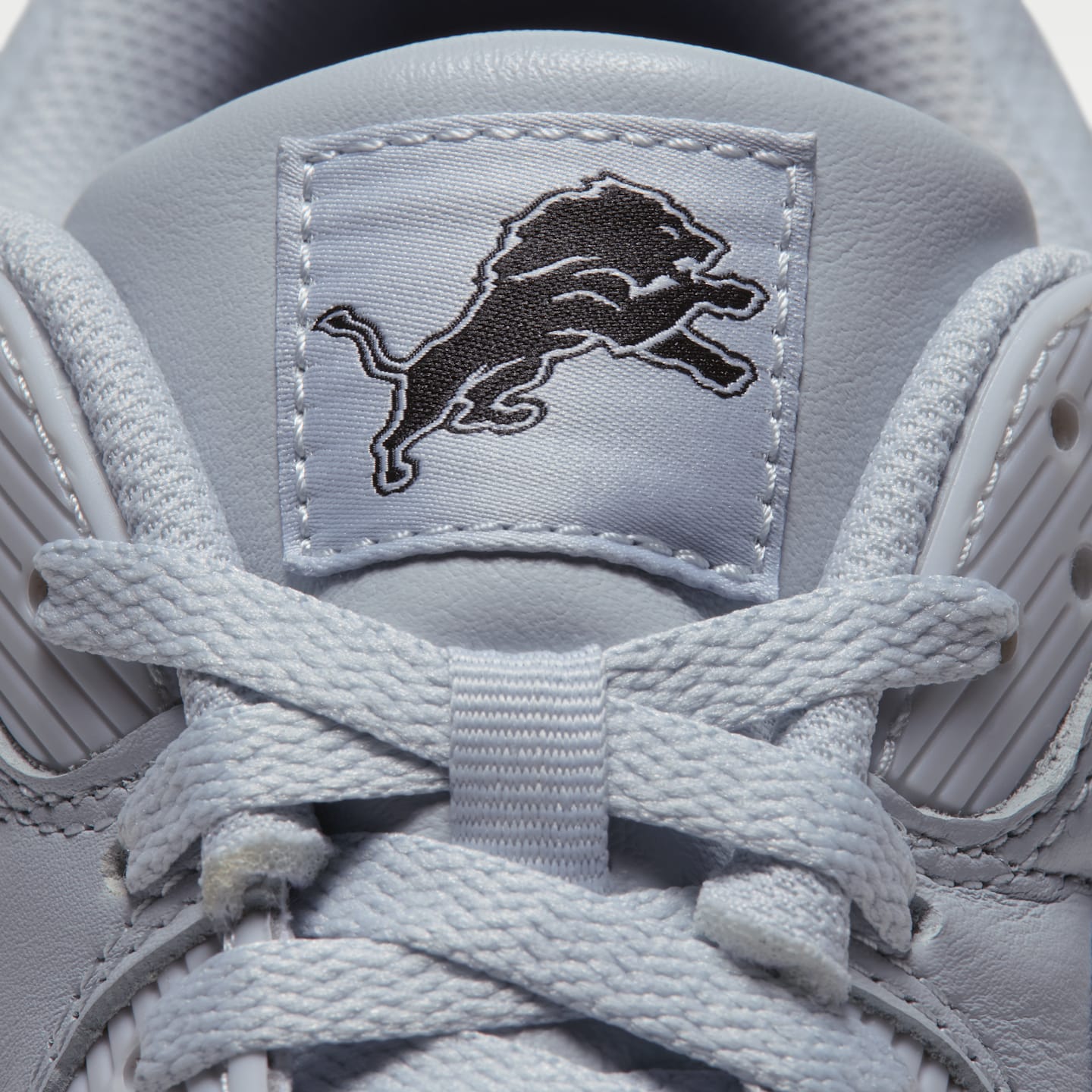 Мужские кроссовки Nike Air Max 90 (Detroit Lions) NFL, цвет: Серебряный / Чёрный — фото 10