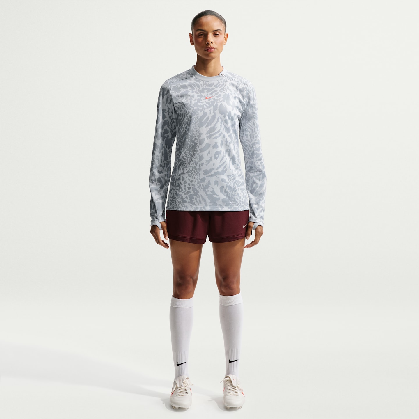 Женский топ Nike United Academy Dri-FIT Soccer Crew Top, цвет: Платиновый / Волчий серый — фото 4