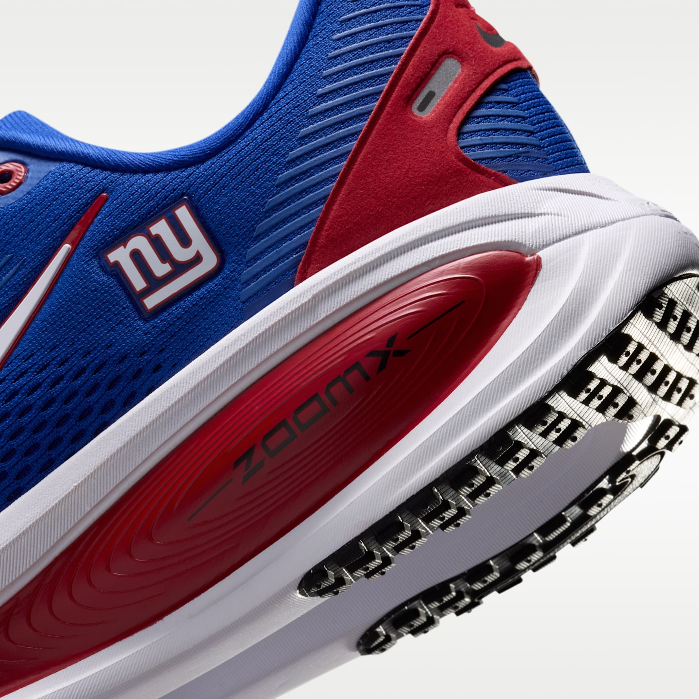 Мужские кроссовки Nike Vomero 18 (New York Giants) NFL Road Running, цвет: Синий / Красный — фото 8