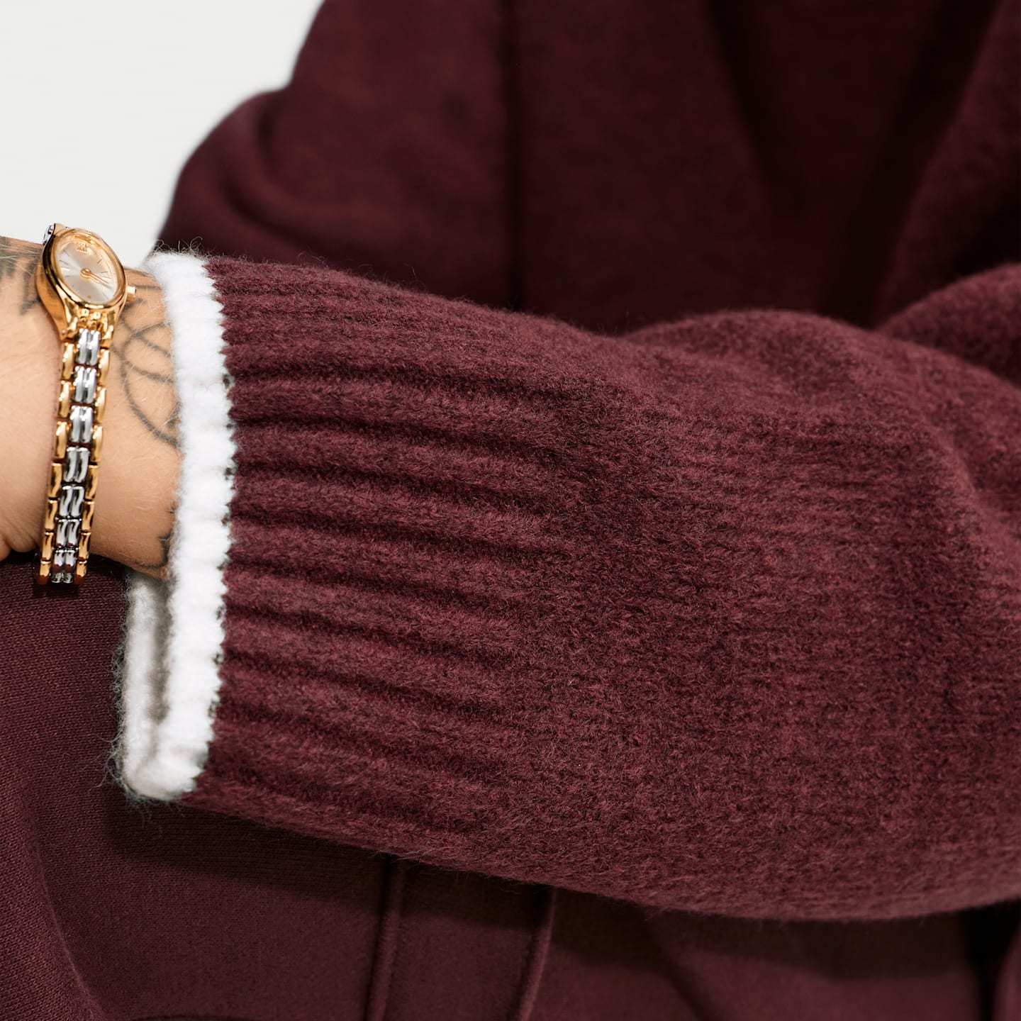 Женский свободный свитер Nike Sportswear Chill Knit с V-образным вырезом, цвет: Меланжевый / Белый — фото 3