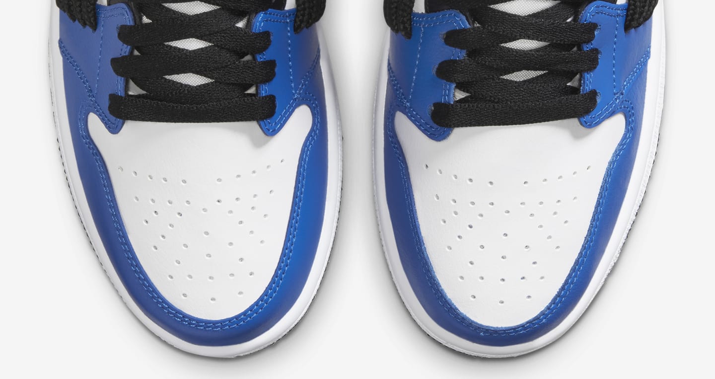 womens air jordan 1 mid sisterhood