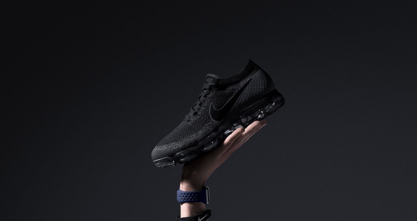 Nike Air VaporMax 'Black/Anthracite'. Nike SNKRS