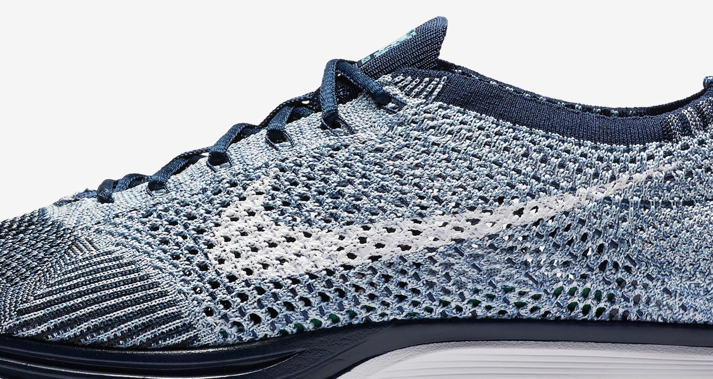 flyknit racer blueberry