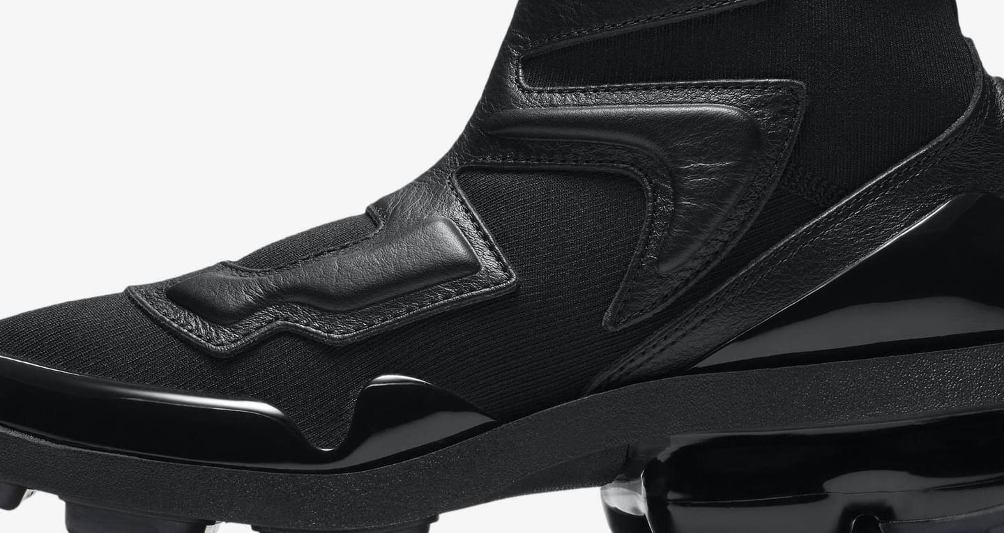 vapormax with lights