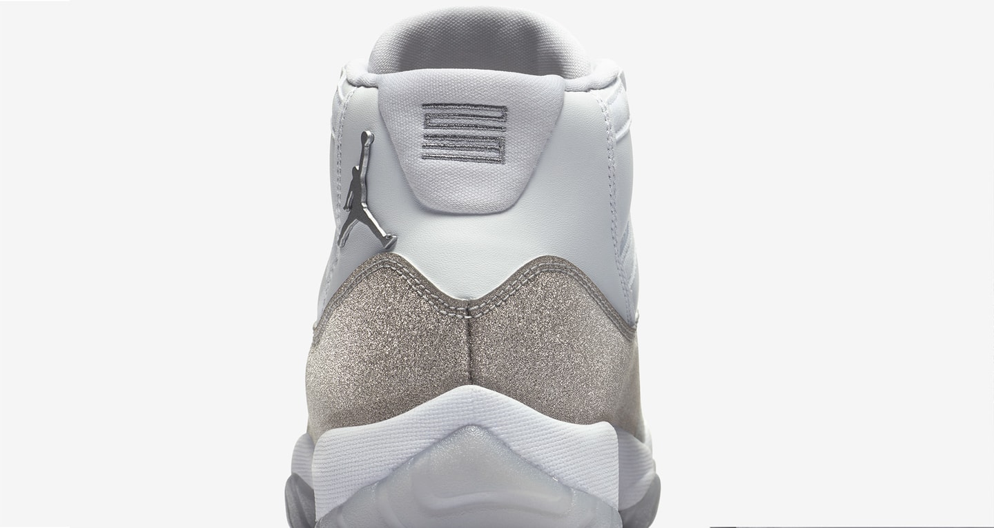vast gray jordan 11