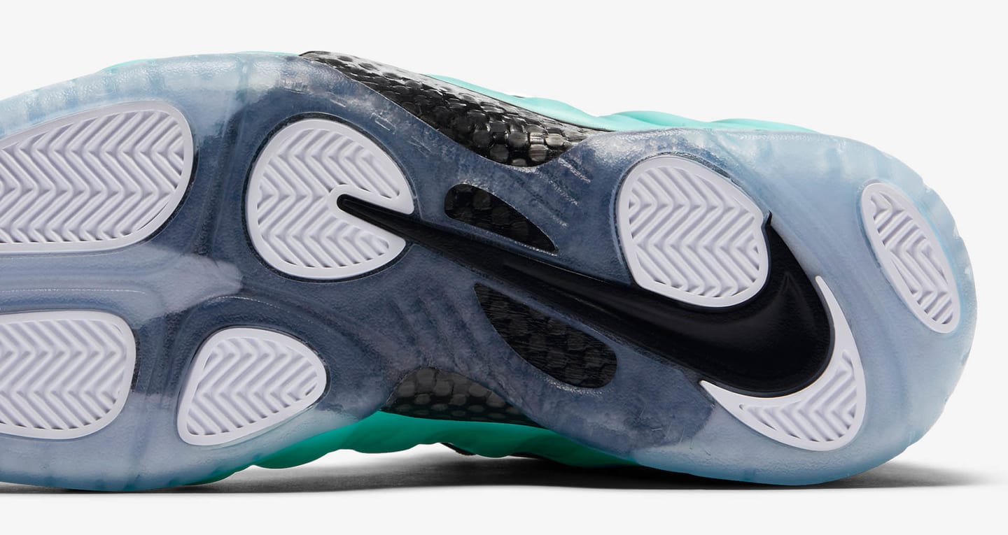 pro island green foamposite