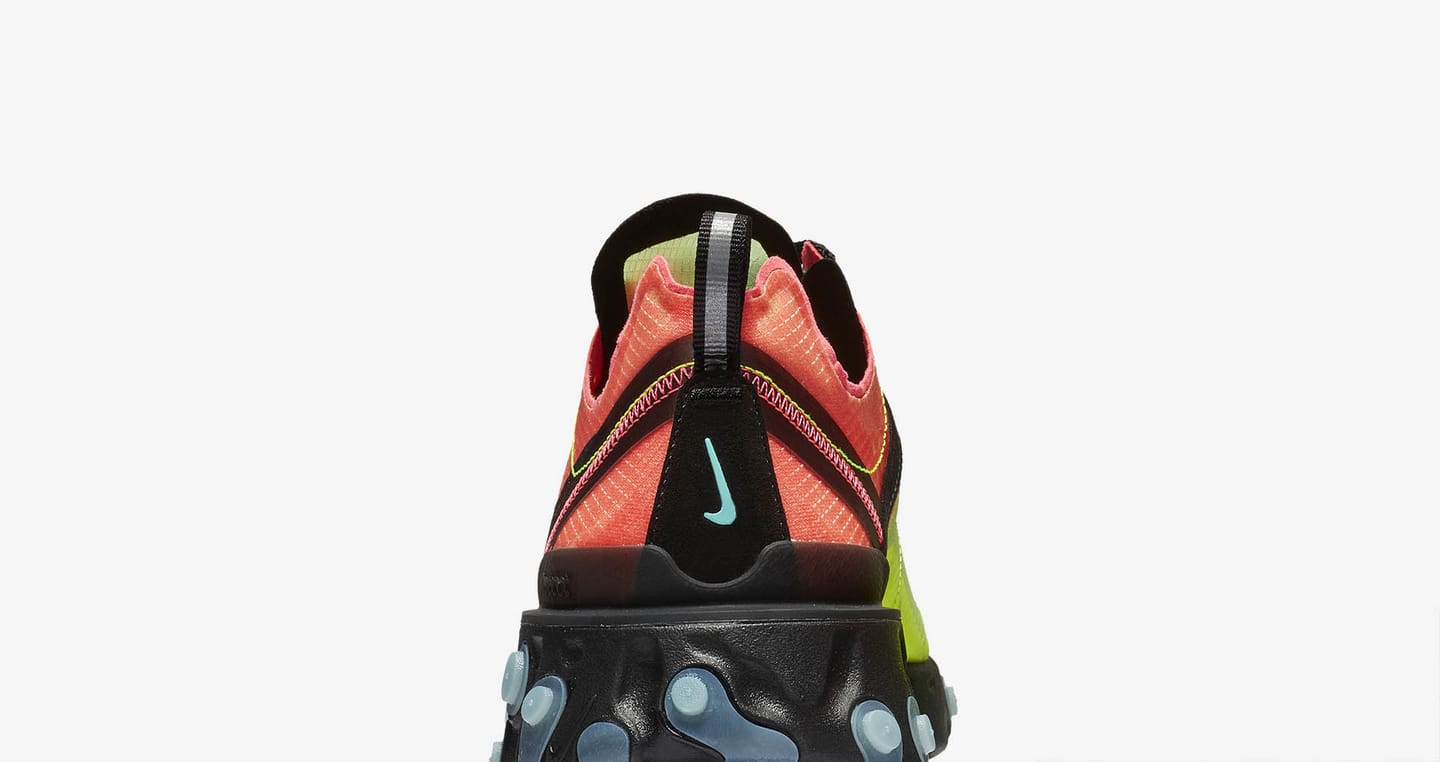 nike react element 87 volt racer pink