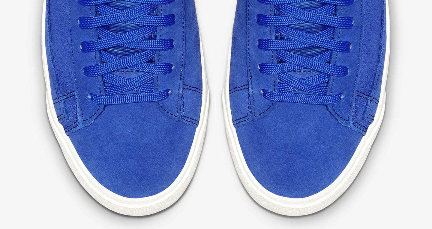 stranger things blazer mids