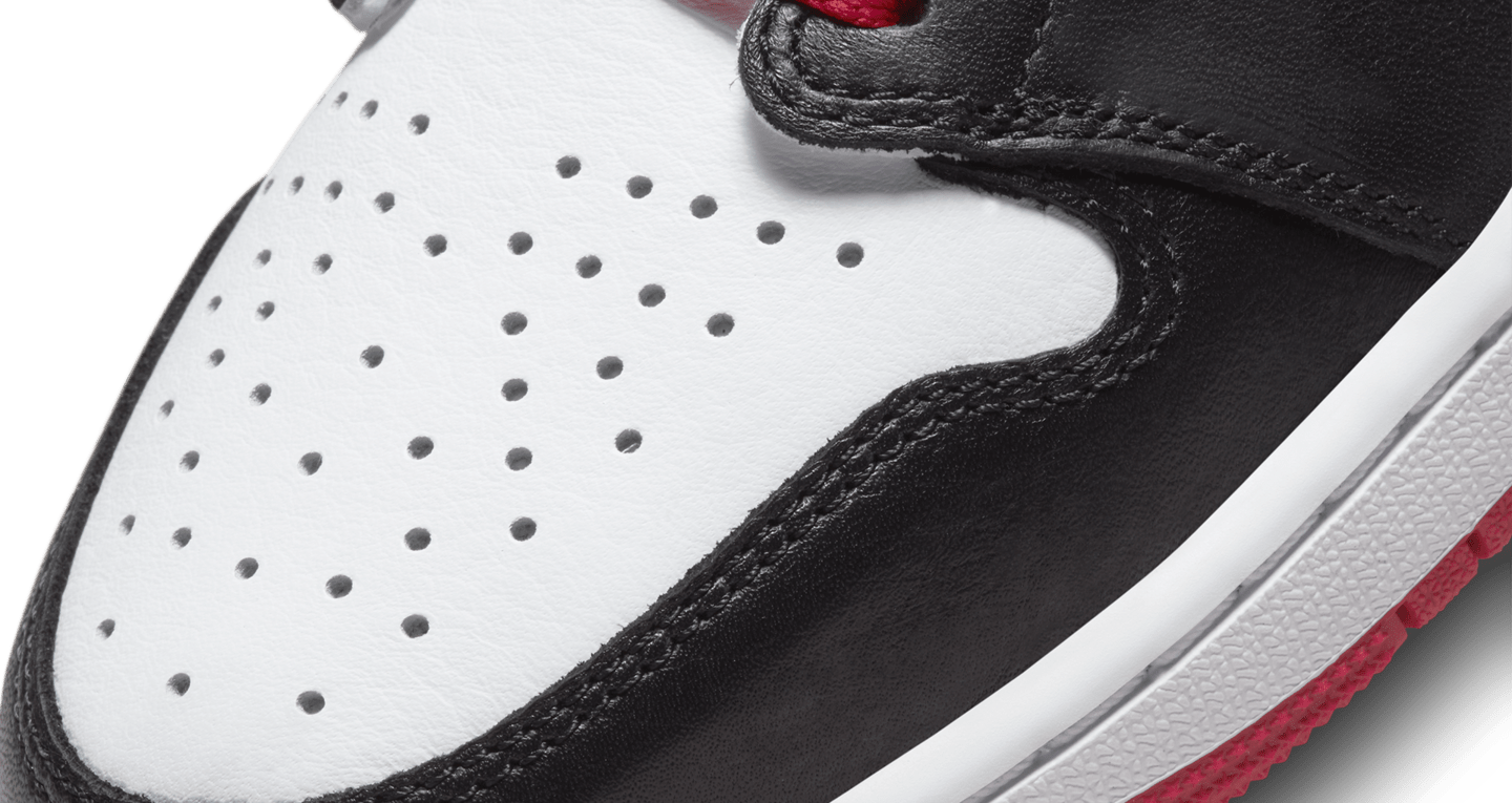 air jordan 1 low black toe
