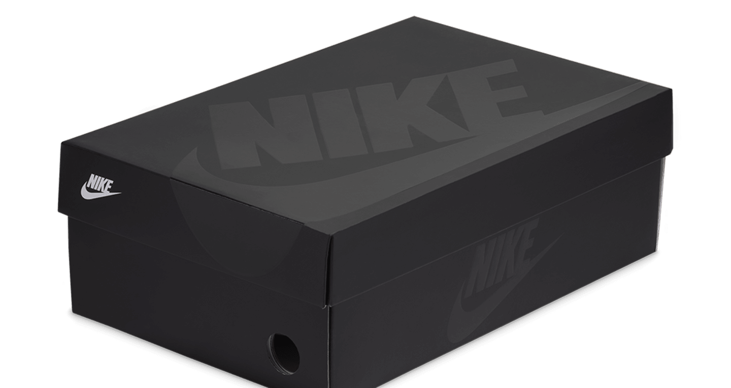 Field General '82 'White and Green' (FQ8762104) release date. Nike SNKRS