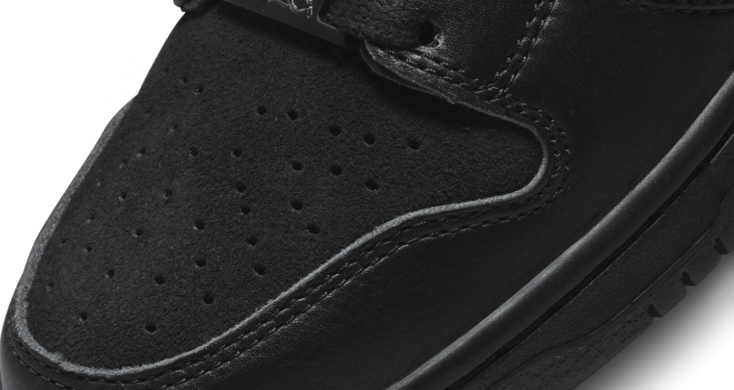 SB Dunk High x FAUST 'Black and Metallic Gold' (DH7755001) Release