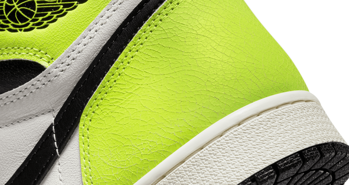 Air Jordan 1 'Volt' (555088702) Release Date. Nike SNKRS