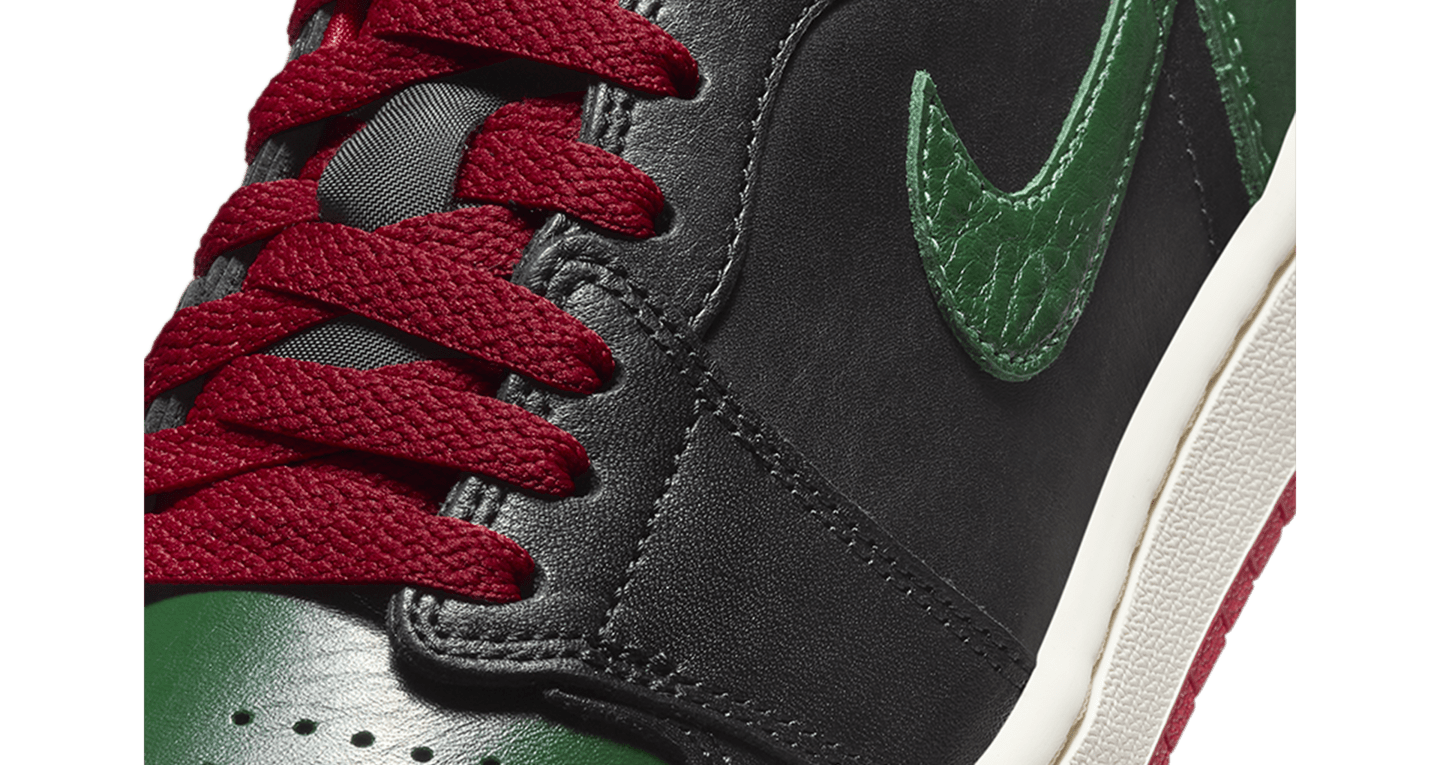 womens air jordan 1 high og white black aurora green