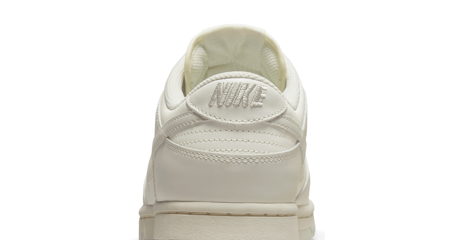 womens dunk low bone