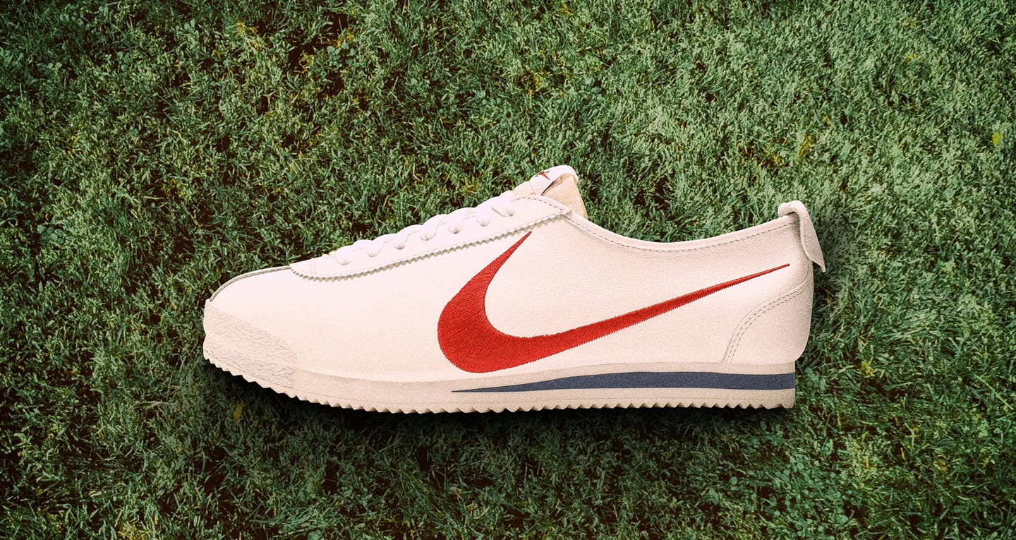 classic cortez shoe dog pack