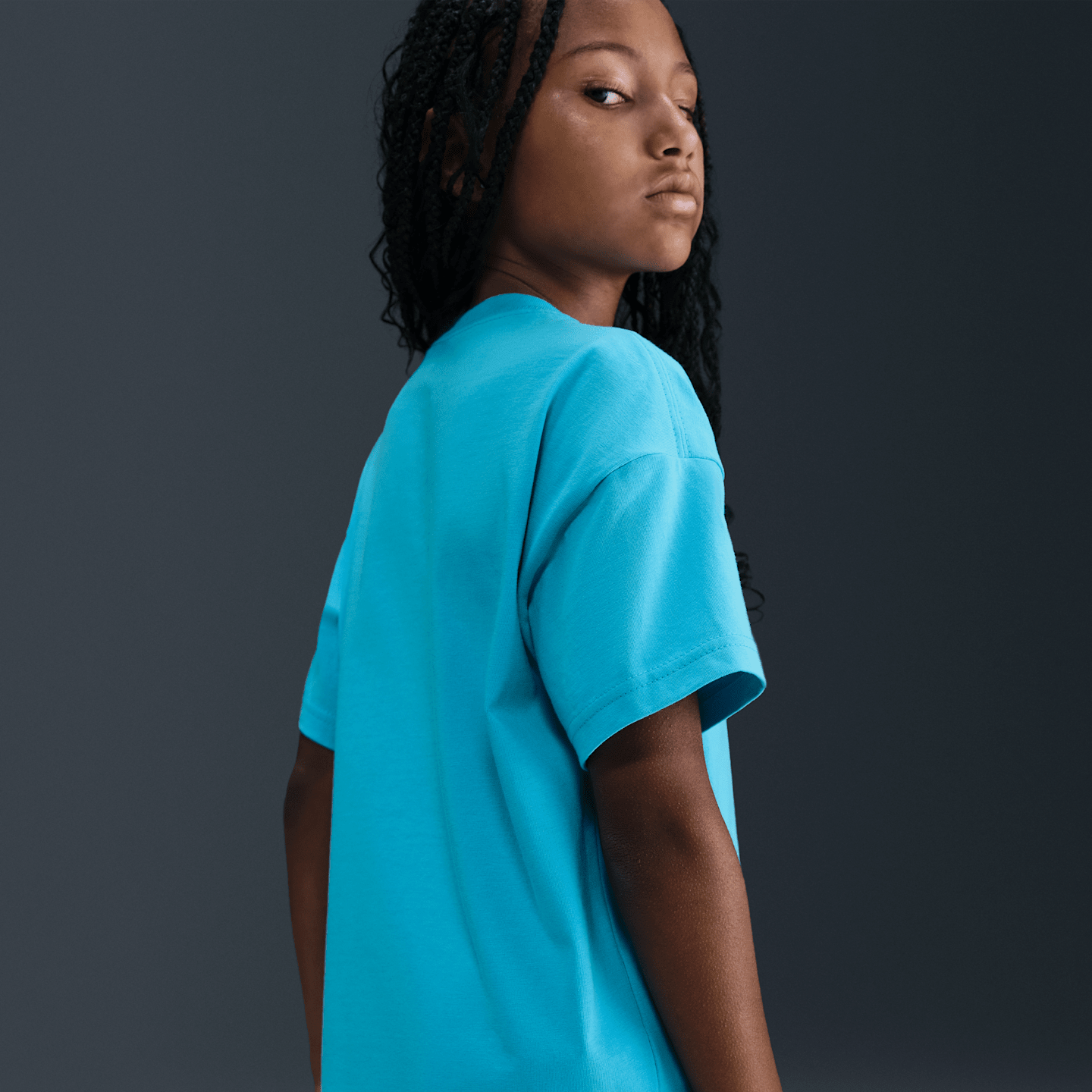 Детские футболки Nike Caitlin Clark Kids' Nike Basketball Max90 T-Shirt — фото 4