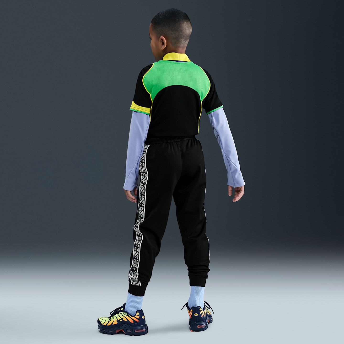 Детские брюки Nike Sportswear Club Big Kids' Dri-FIT Joggers — фото 6