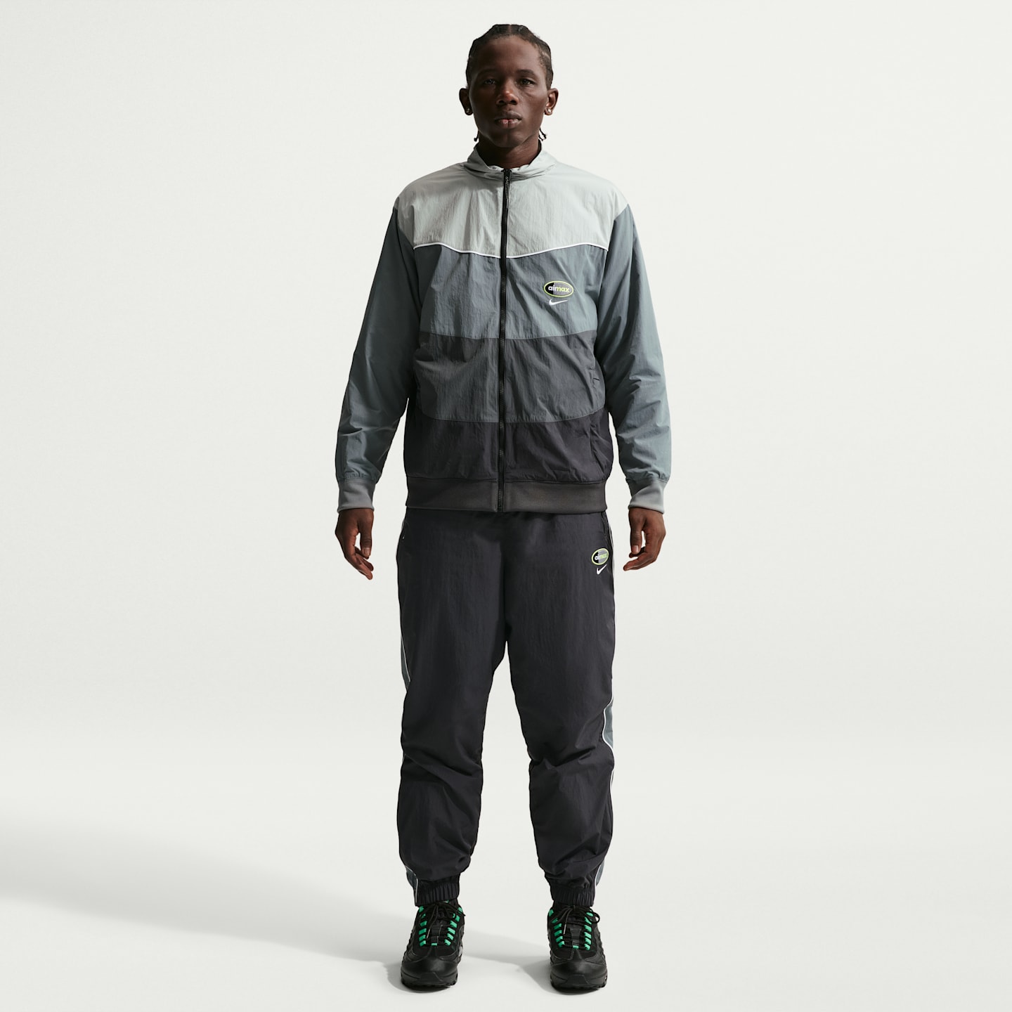 Мужские куртки Nike Sportswear Men's Woven Jacket — фото 4