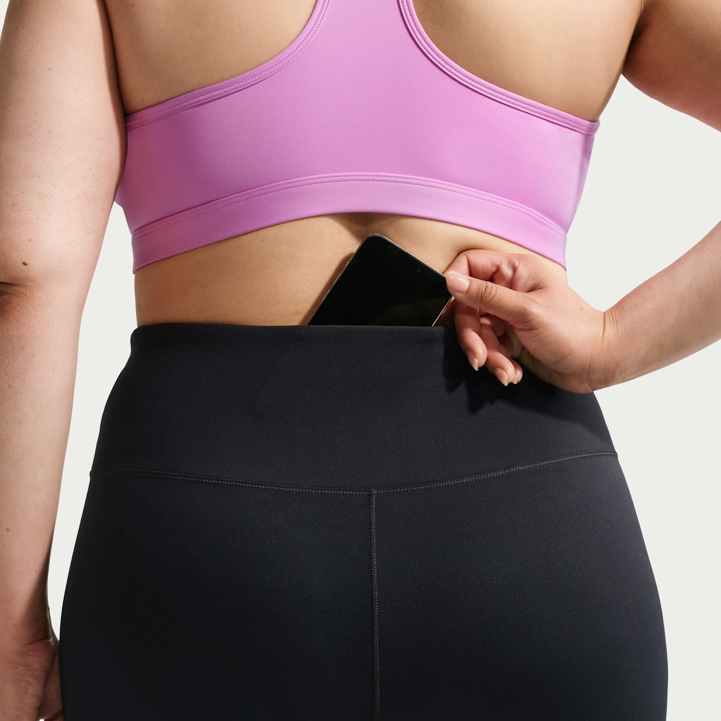 Женские леггинсы Nike One Women's High-Waisted Crop Leggings (Plus Size) — фото 6