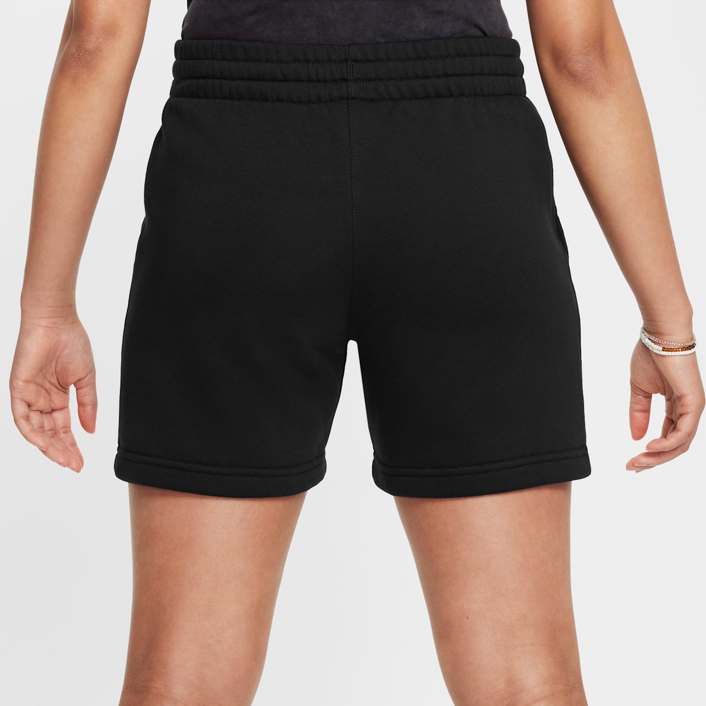 Детские шорты Nike Sportswear Club Fleece Big Kids' (Girls') 5" French Terry Shorts — фото 3
