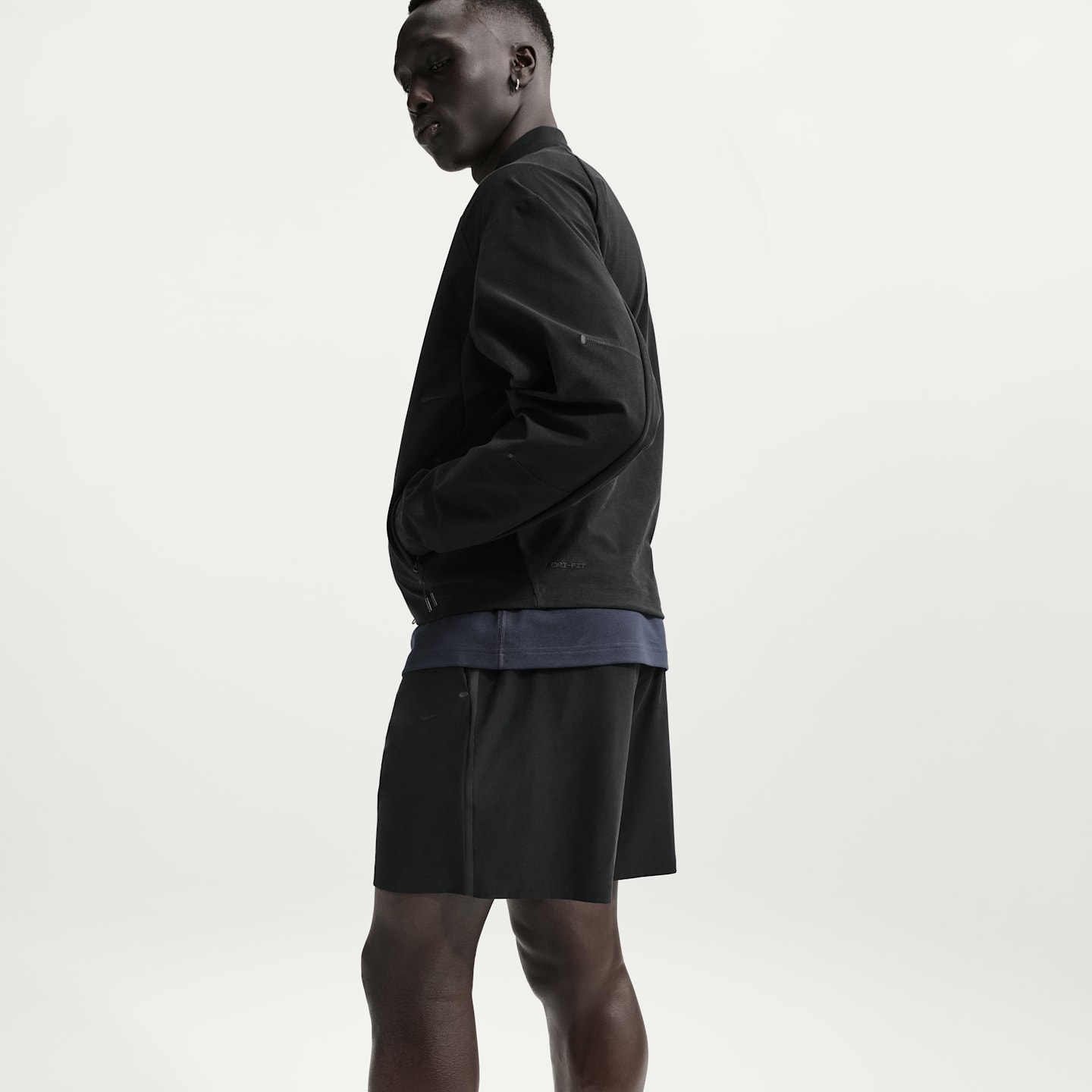 Мужские шорты Nike Tech Men's Dri-FIT Shori Knit Shorts — фото 4