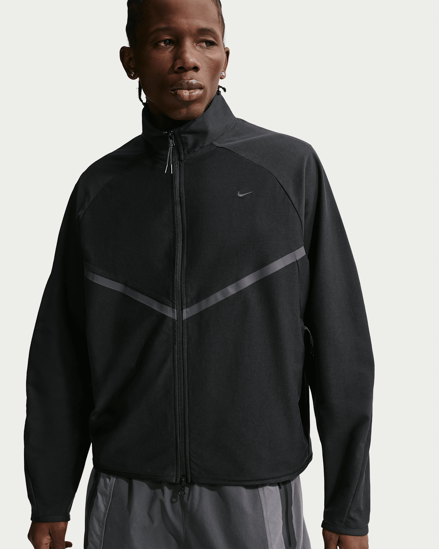 Мужские куртки Nike Sportswear Tech Men's Dri-FIT Shori Knit Track Jacket — фото 6